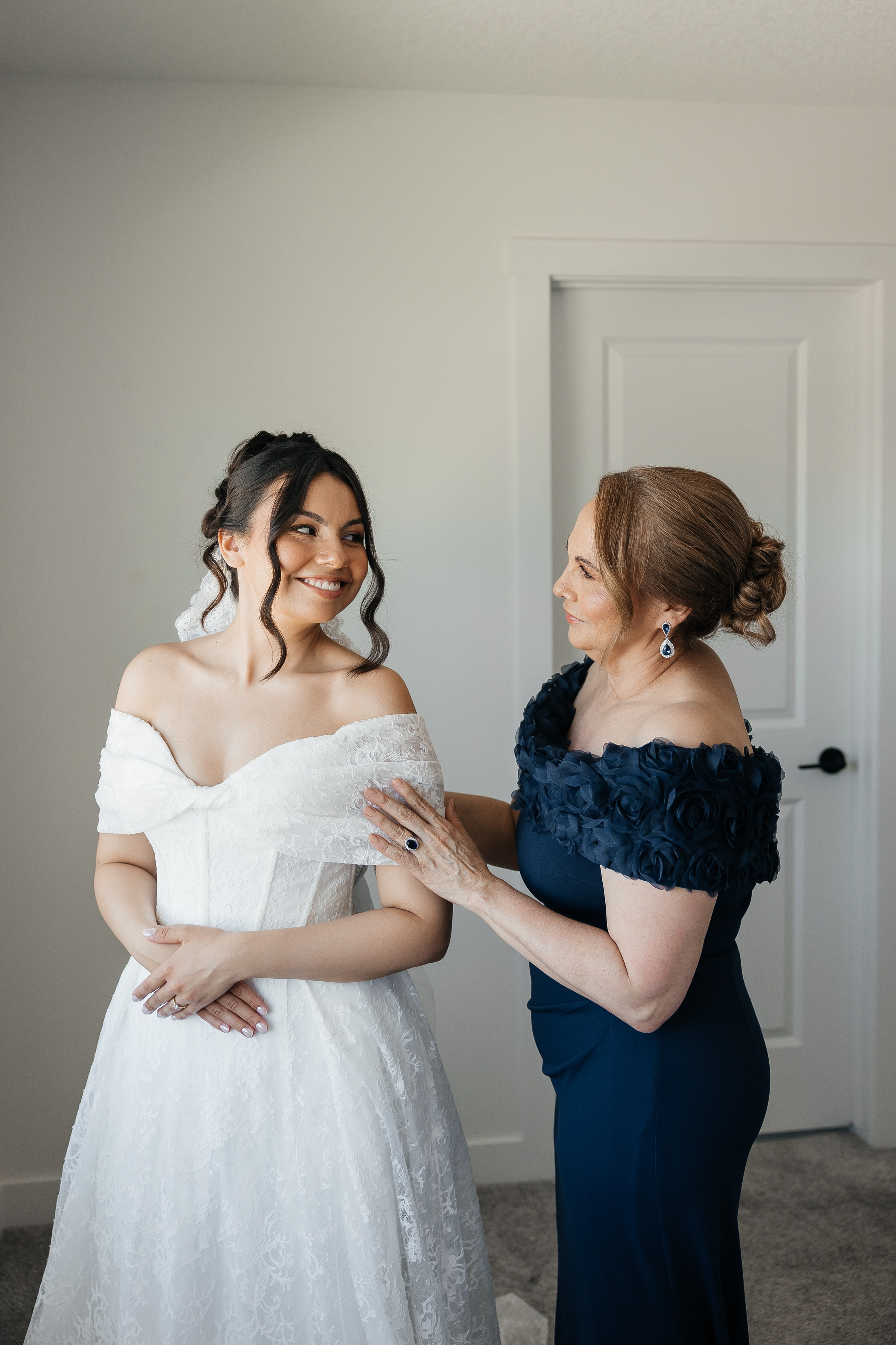 Laura&Roberto. Affordable Photographer in Calgary — Tetiana Shuhai
