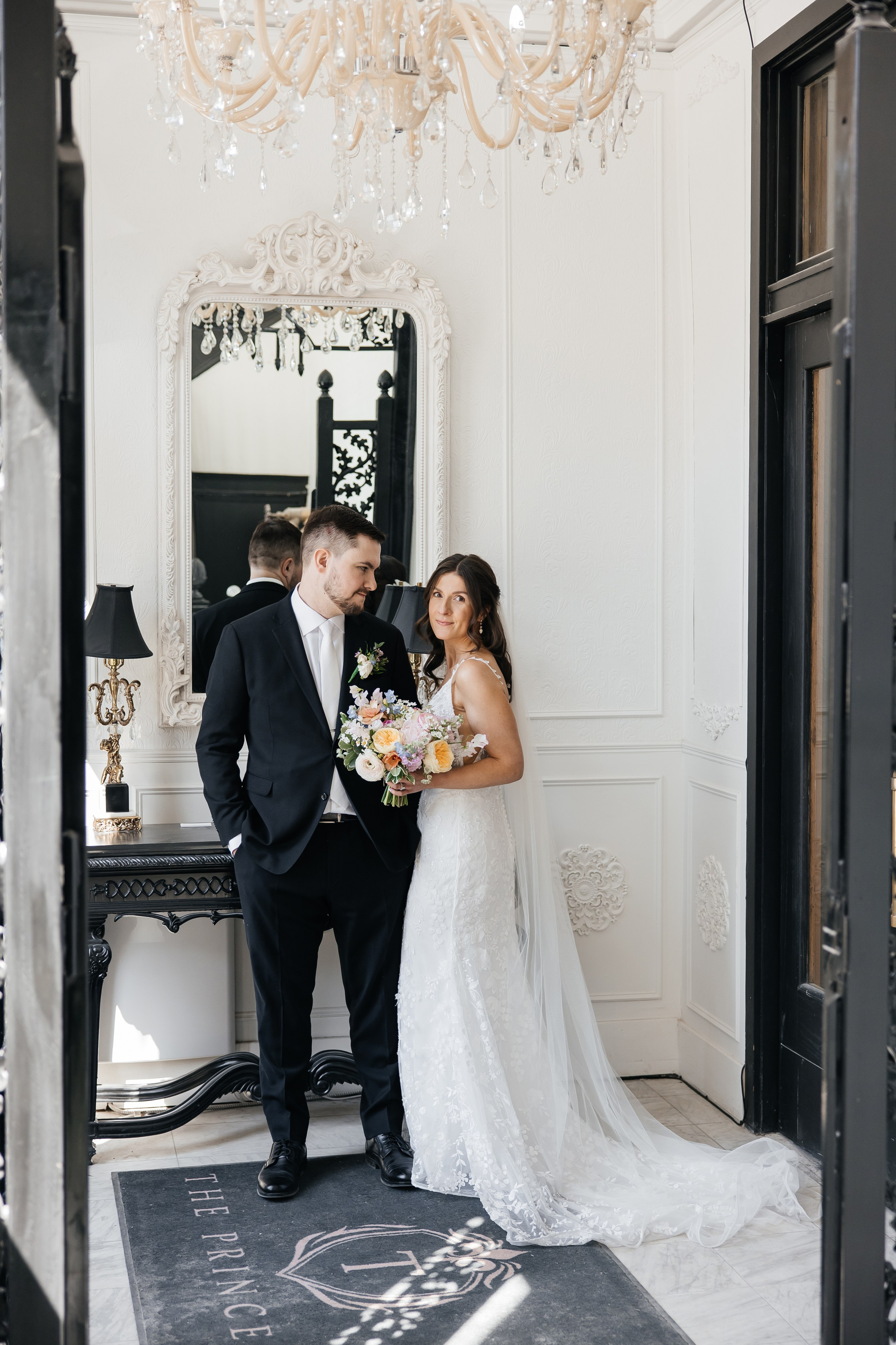 Bri&Matt. Affordable Photographer in Calgary — Tetiana Shuhai