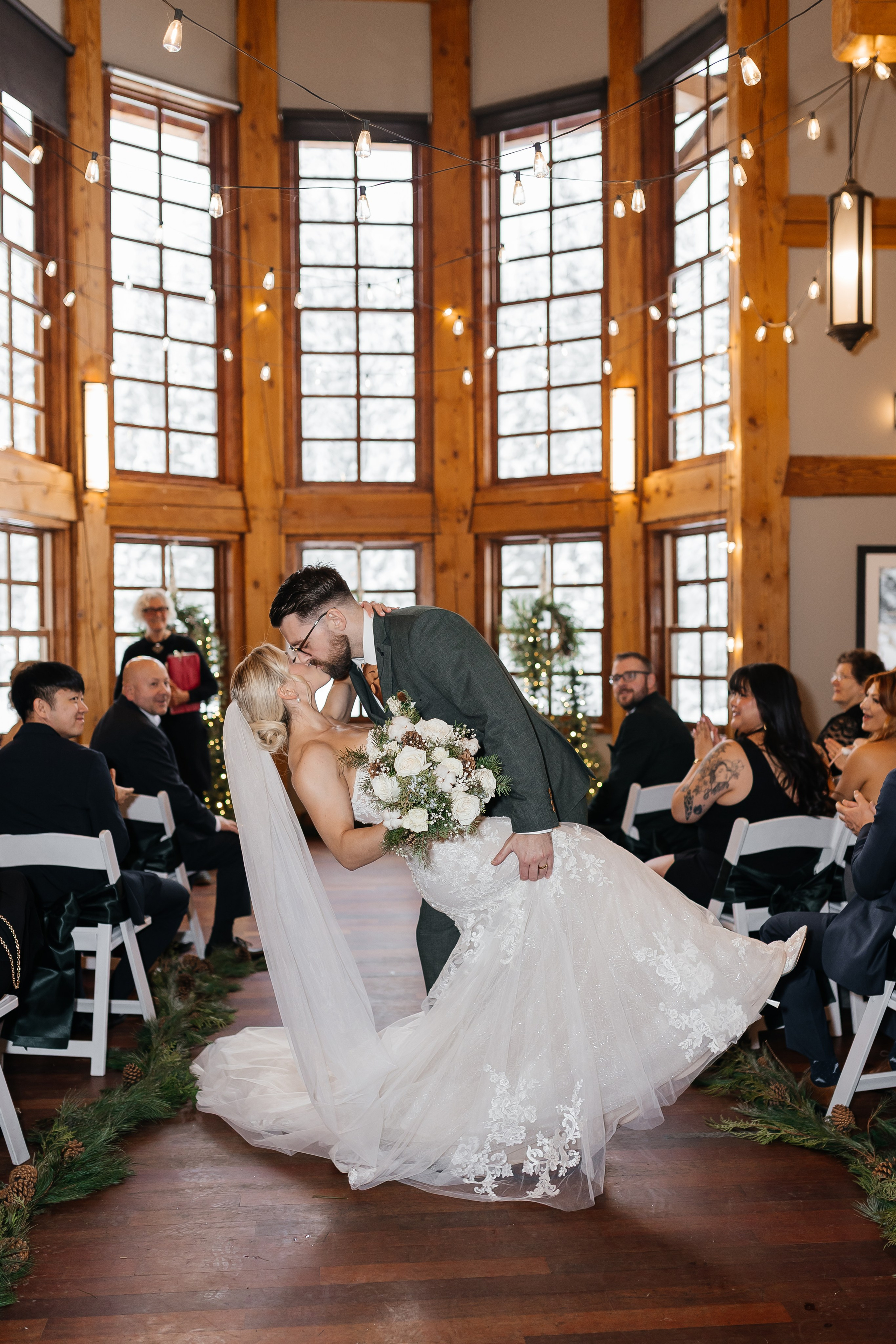 Winter wedding. Emerald lake lodge. Affordable Photographer in Calgary — Tetiana Shuhai
