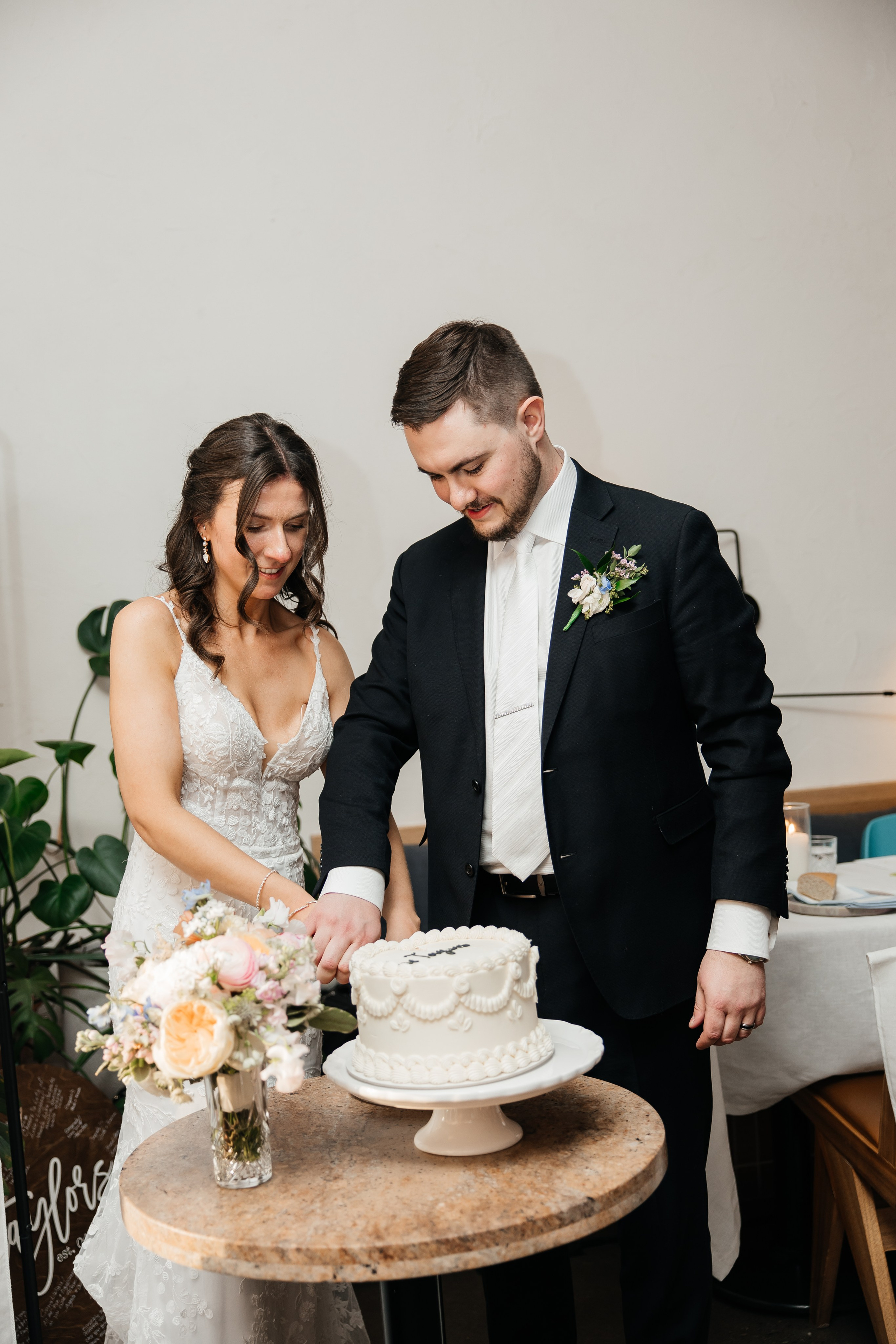 Bri&Matt. Affordable Photographer in Calgary — Tetiana Shuhai