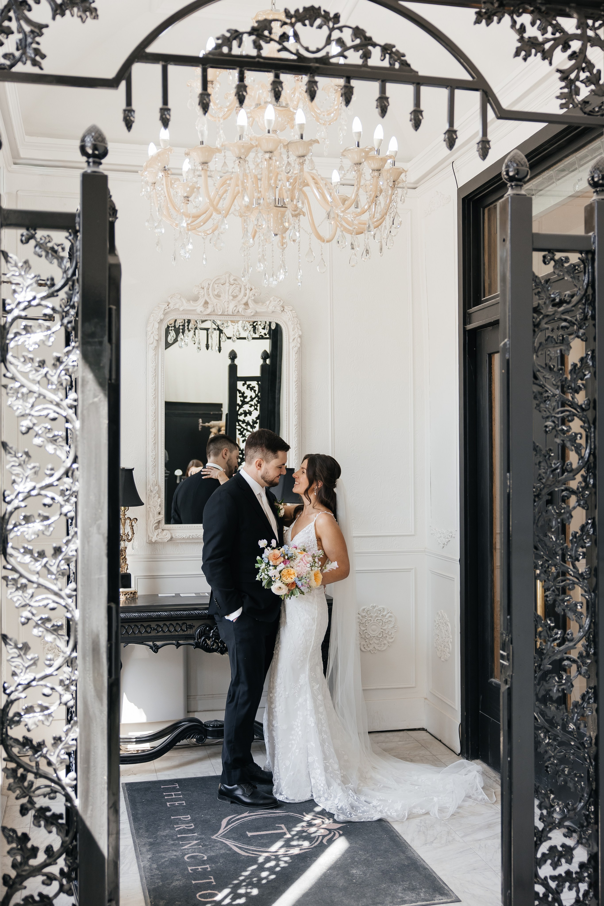 Bri&Matt. Affordable Photographer in Calgary — Tetiana Shuhai