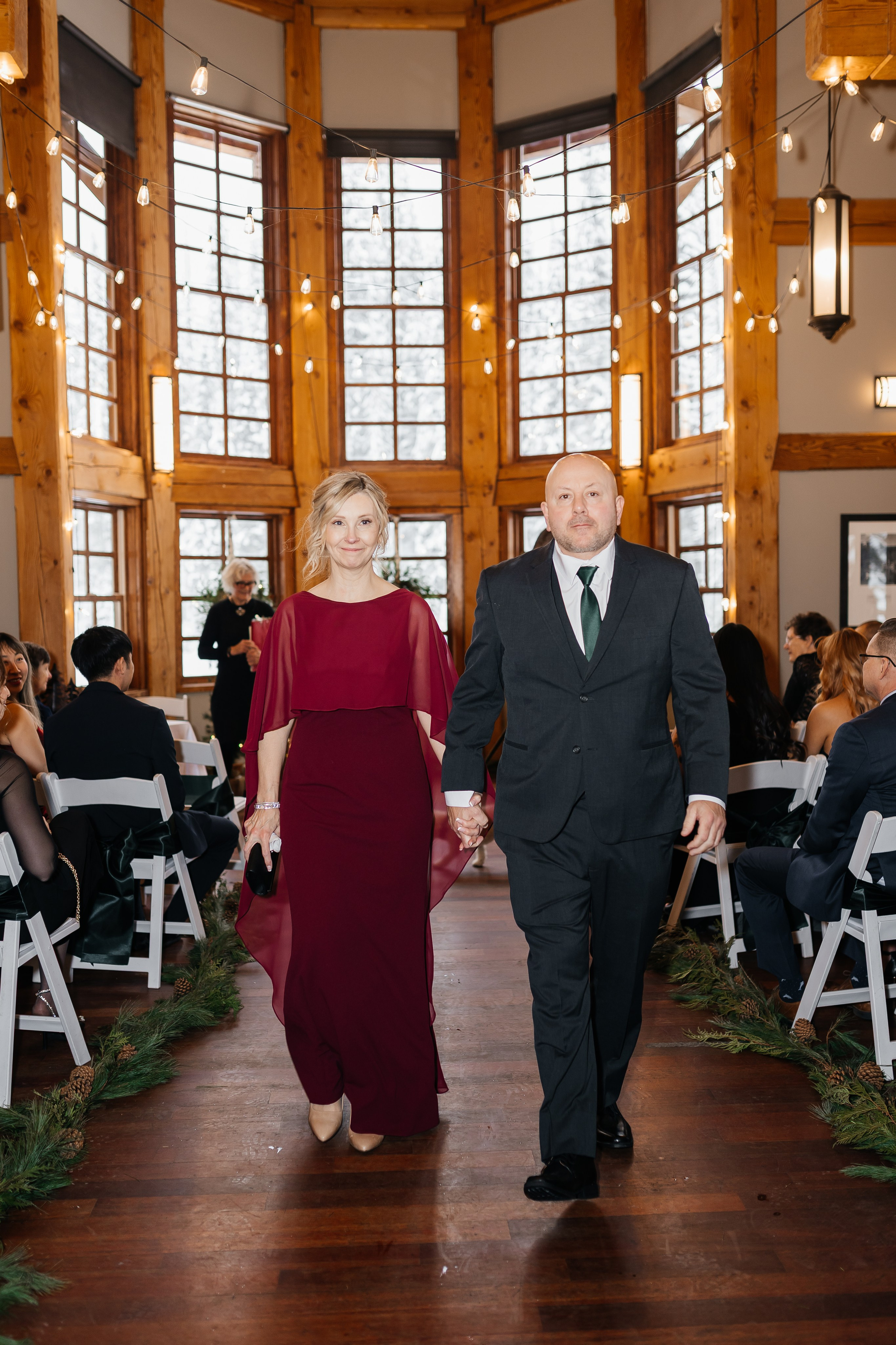 Winter wedding. Emerald lake lodge. Affordable Photographer in Calgary — Tetiana Shuhai