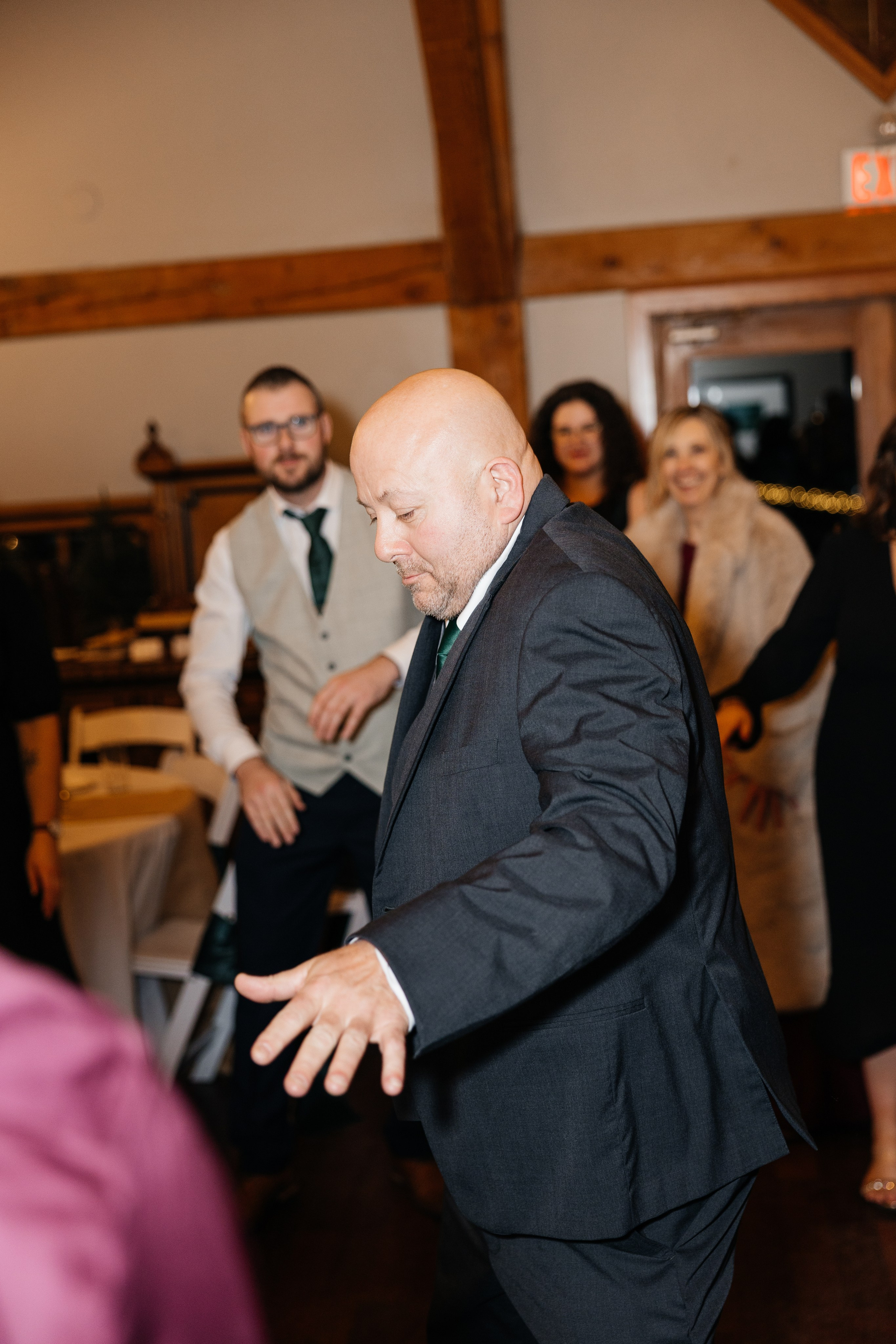 Winter wedding. Emerald lake lodge. Affordable Photographer in Calgary — Tetiana Shuhai