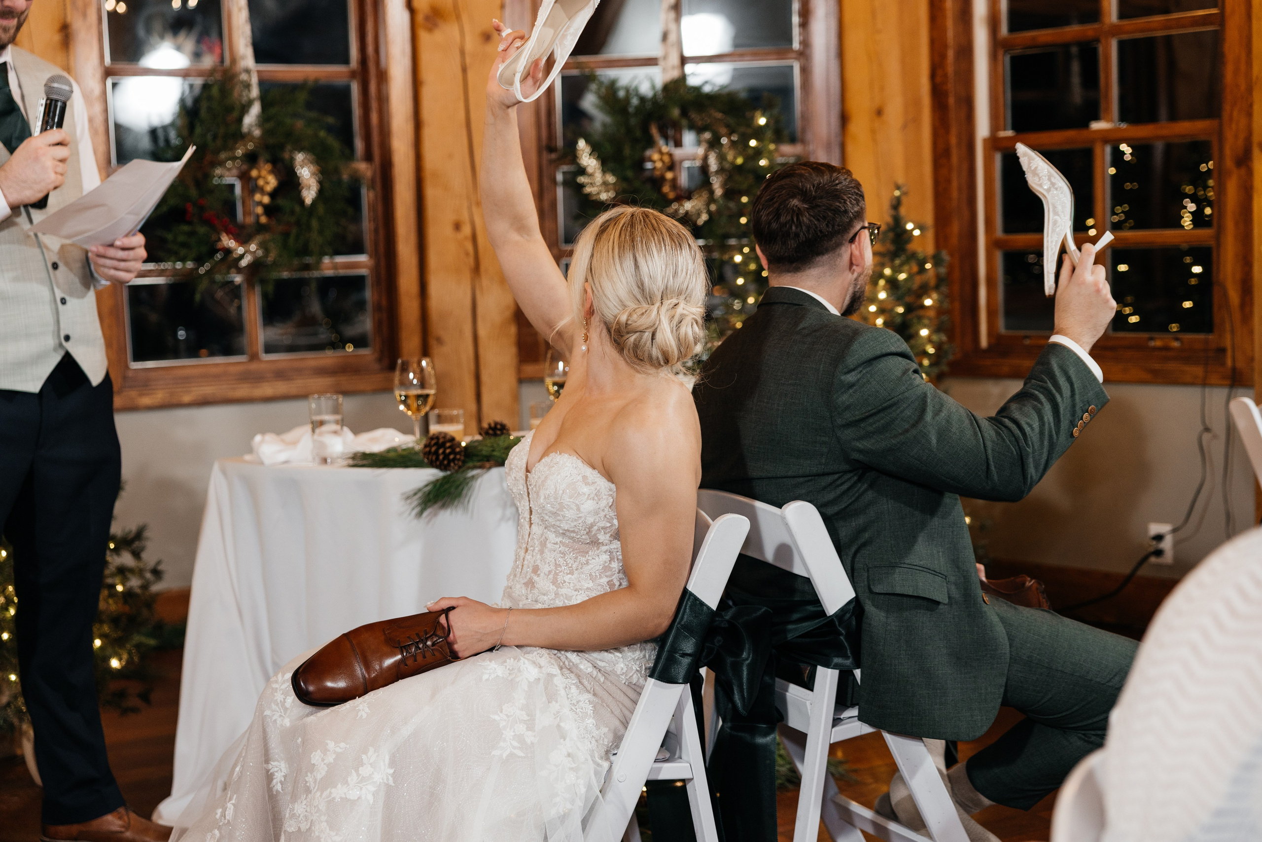 Winter wedding. Emerald lake lodge. Affordable Photographer in Calgary — Tetiana Shuhai