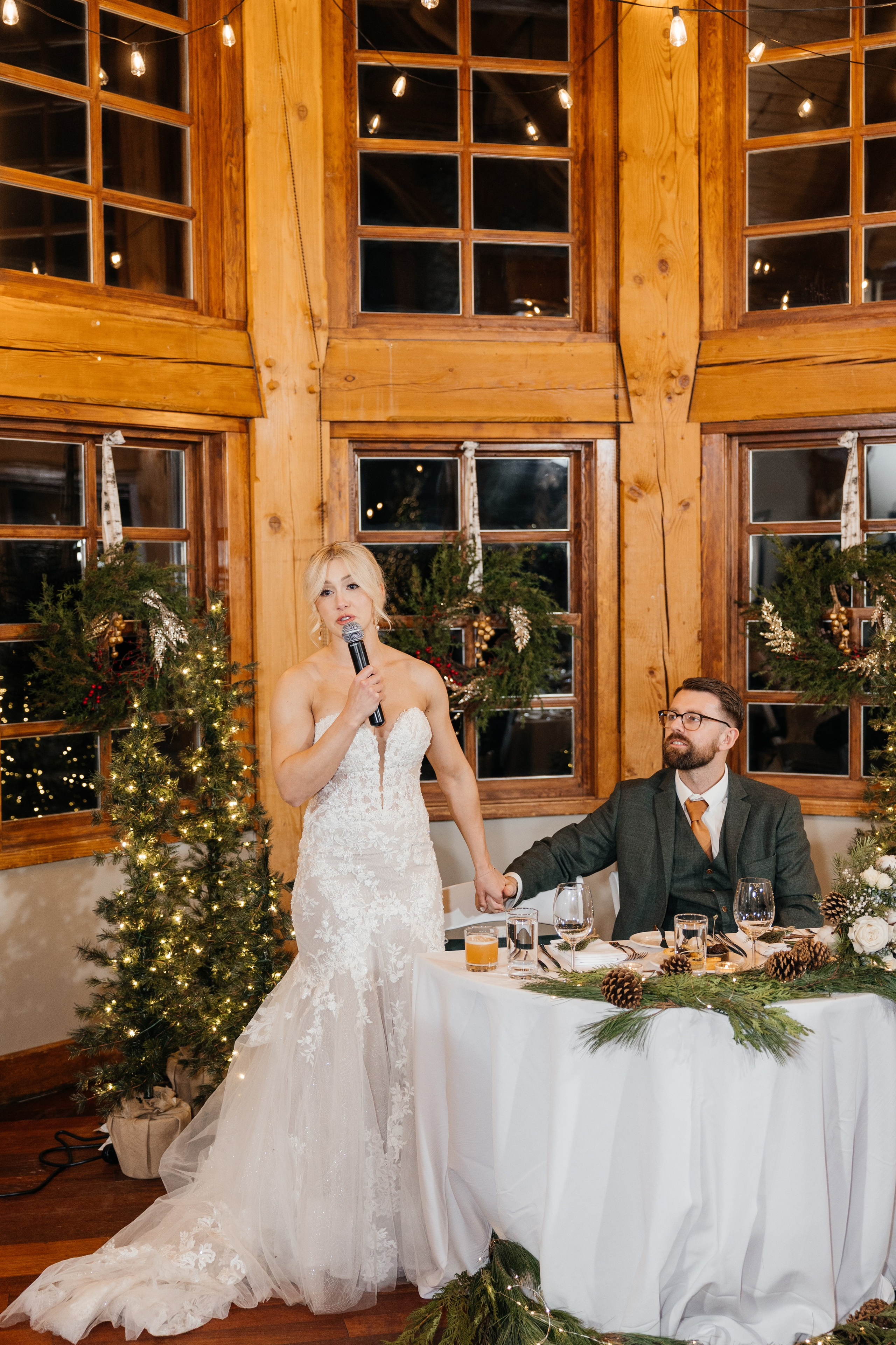 Winter wedding. Emerald lake lodge. Affordable Photographer in Calgary — Tetiana Shuhai