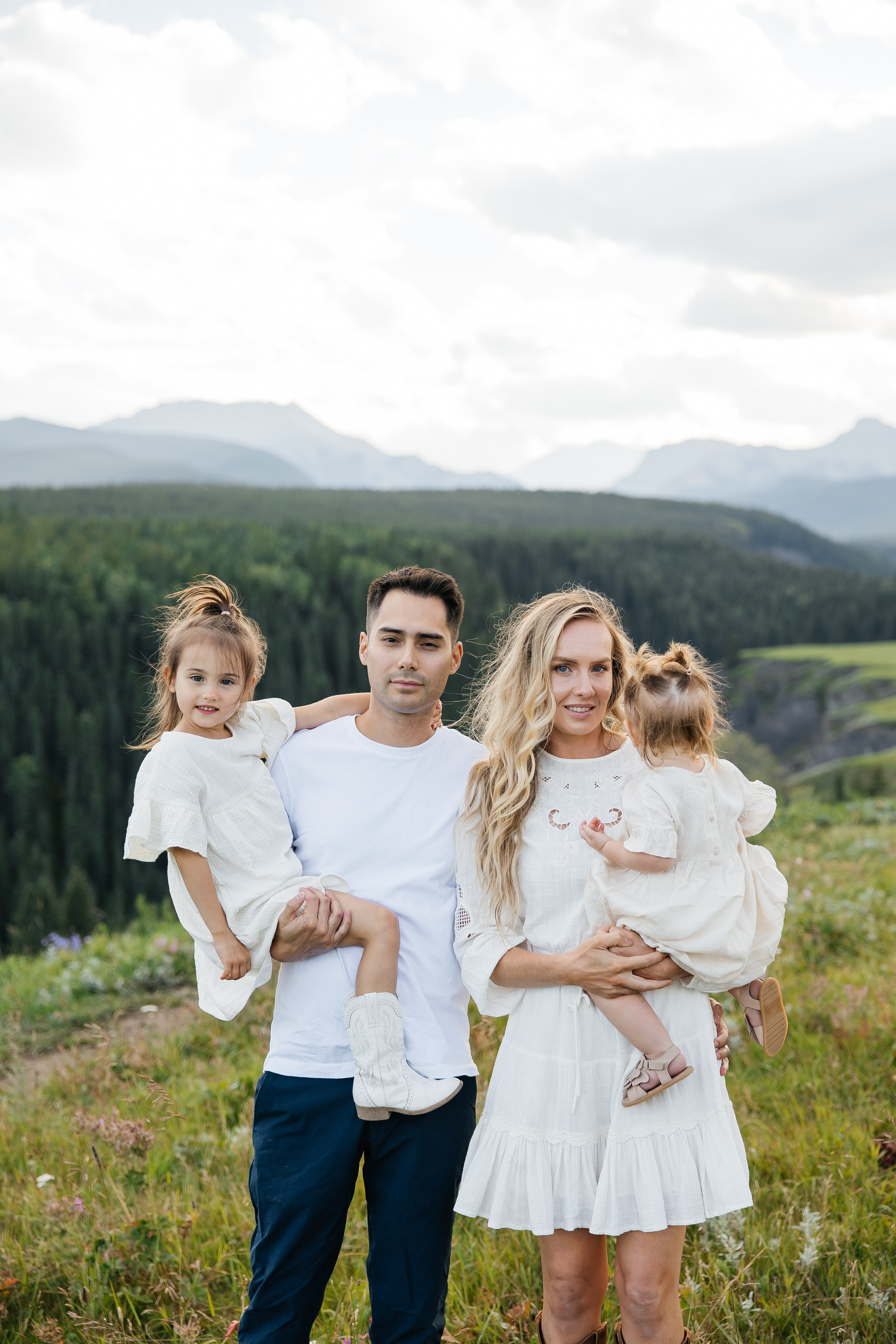 Family. Bighorh lookout