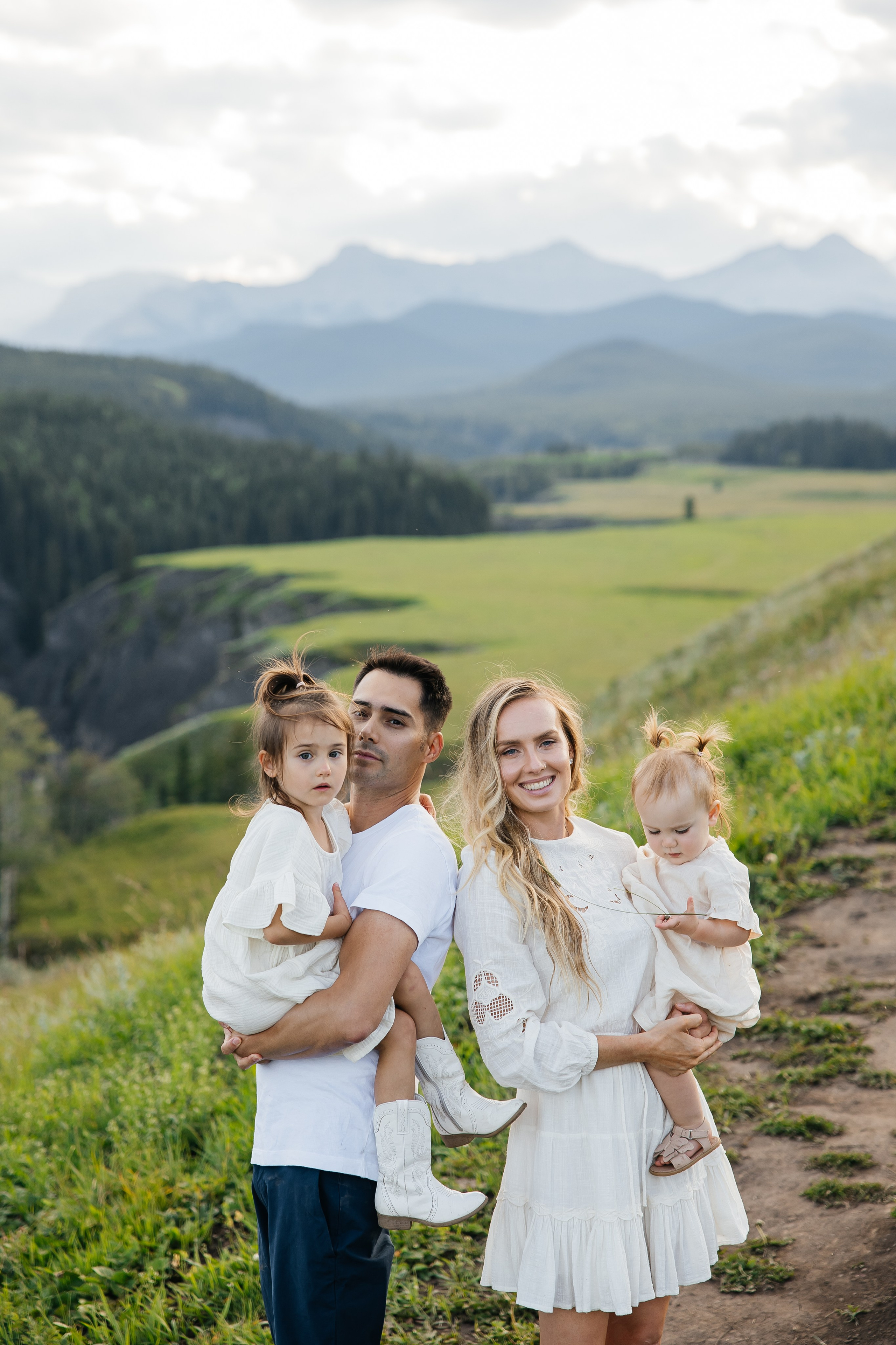 Family. Bighorh lookout