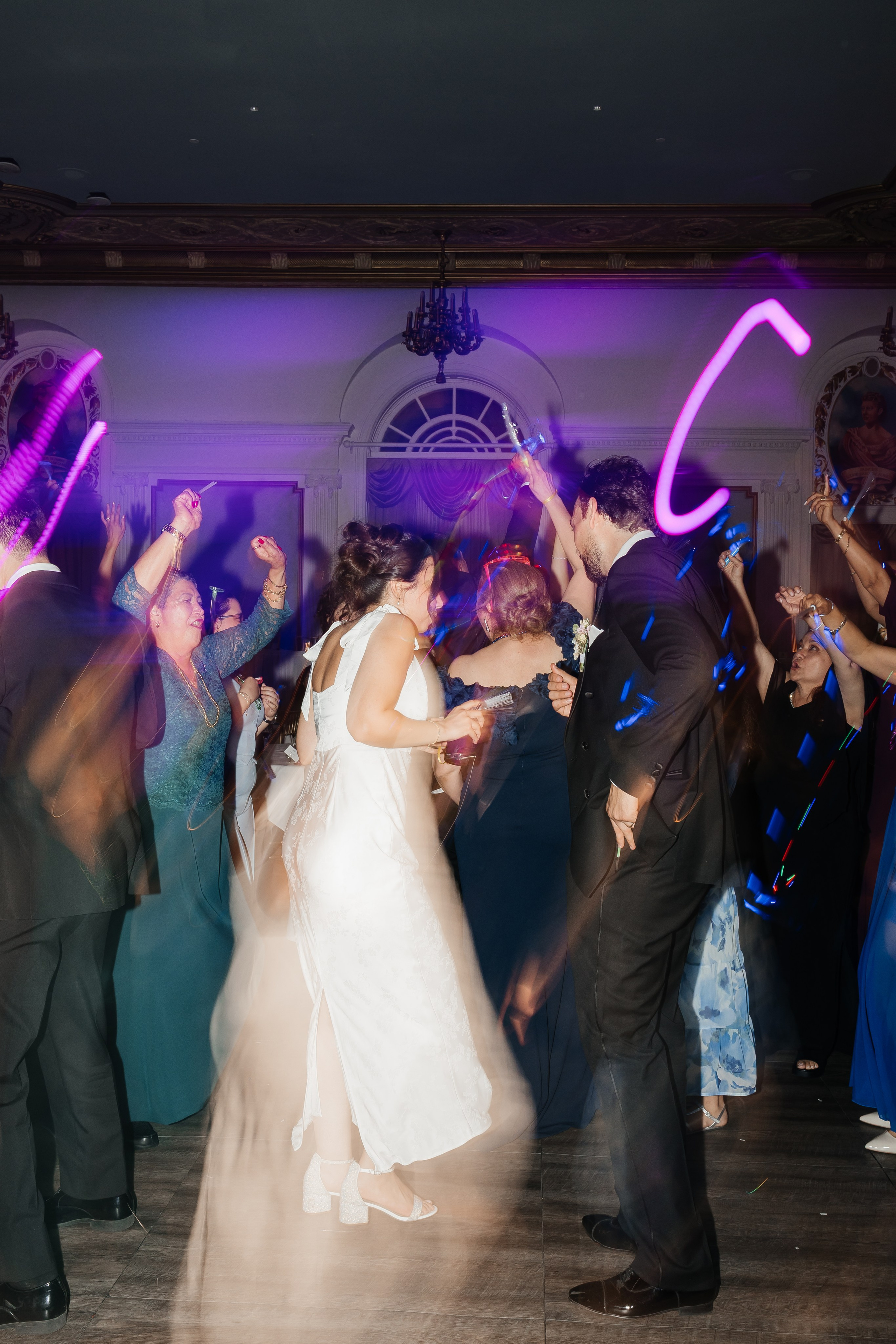 Laura&Roberto. Affordable Photographer in Calgary — Tetiana Shuhai