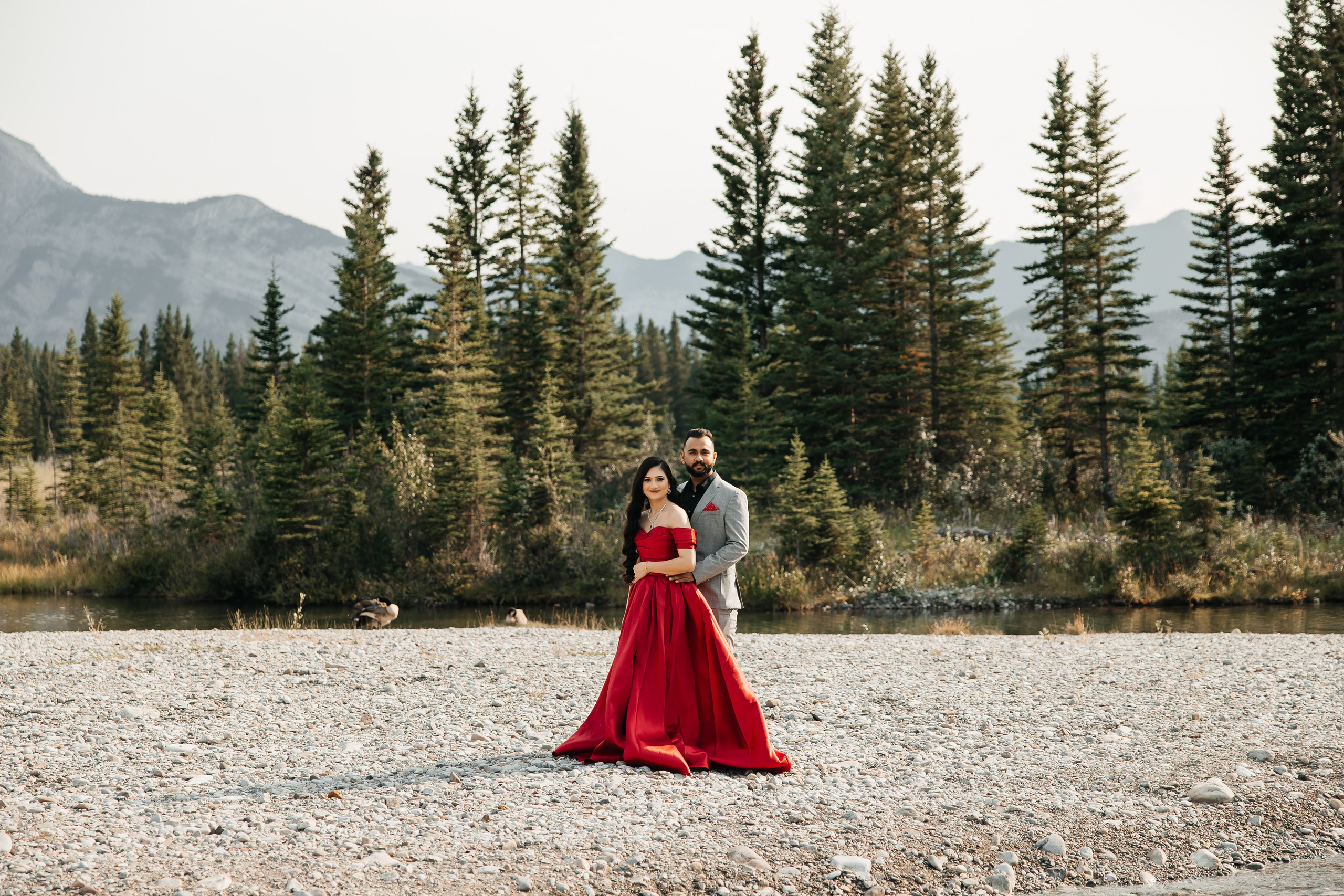 Top 7 Best Photoshoot Locations in Banff and Canmore for Families, Engagements, and Weddings
