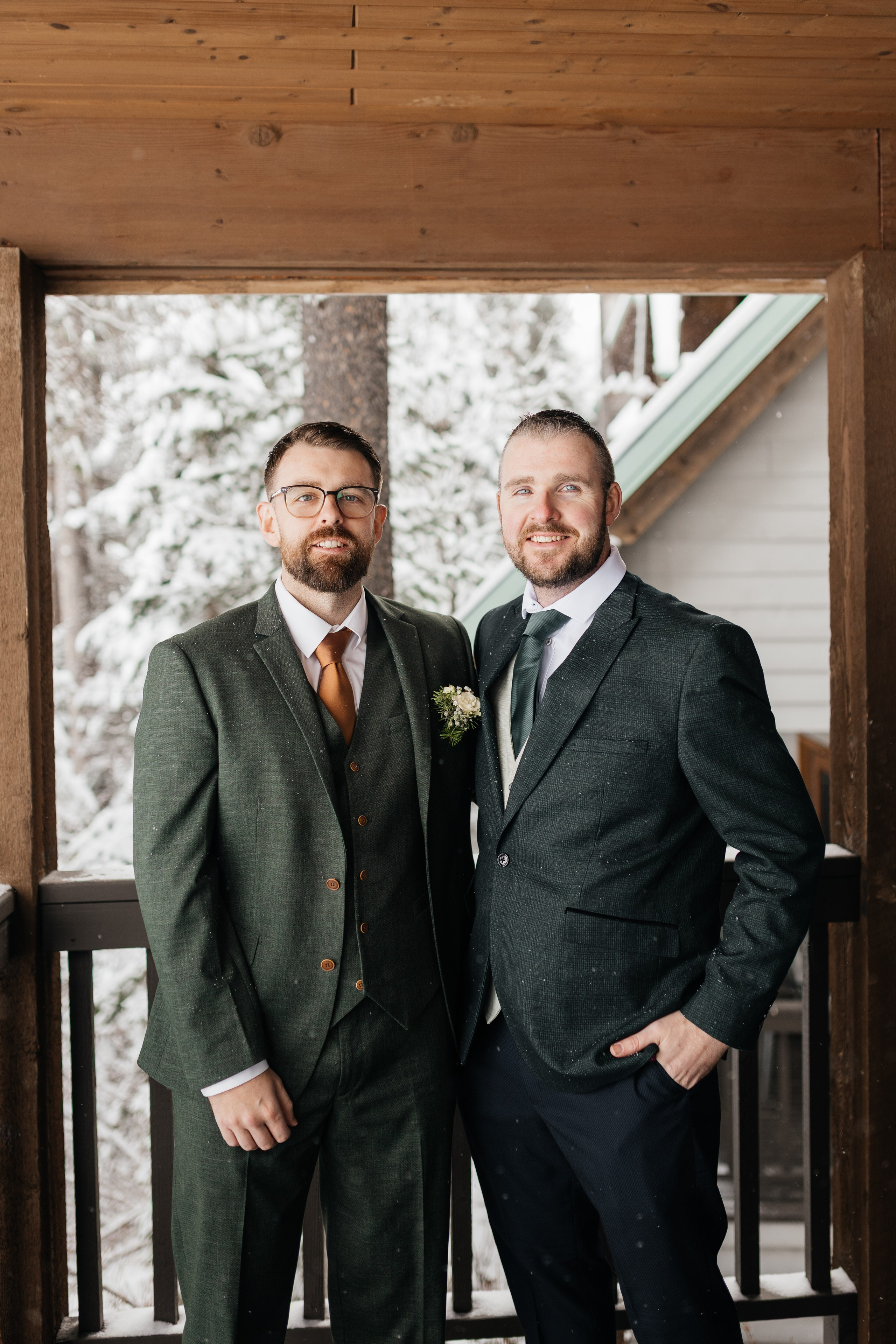 Winter wedding. Emerald lake lodge. Affordable Photographer in Calgary — Tetiana Shuhai