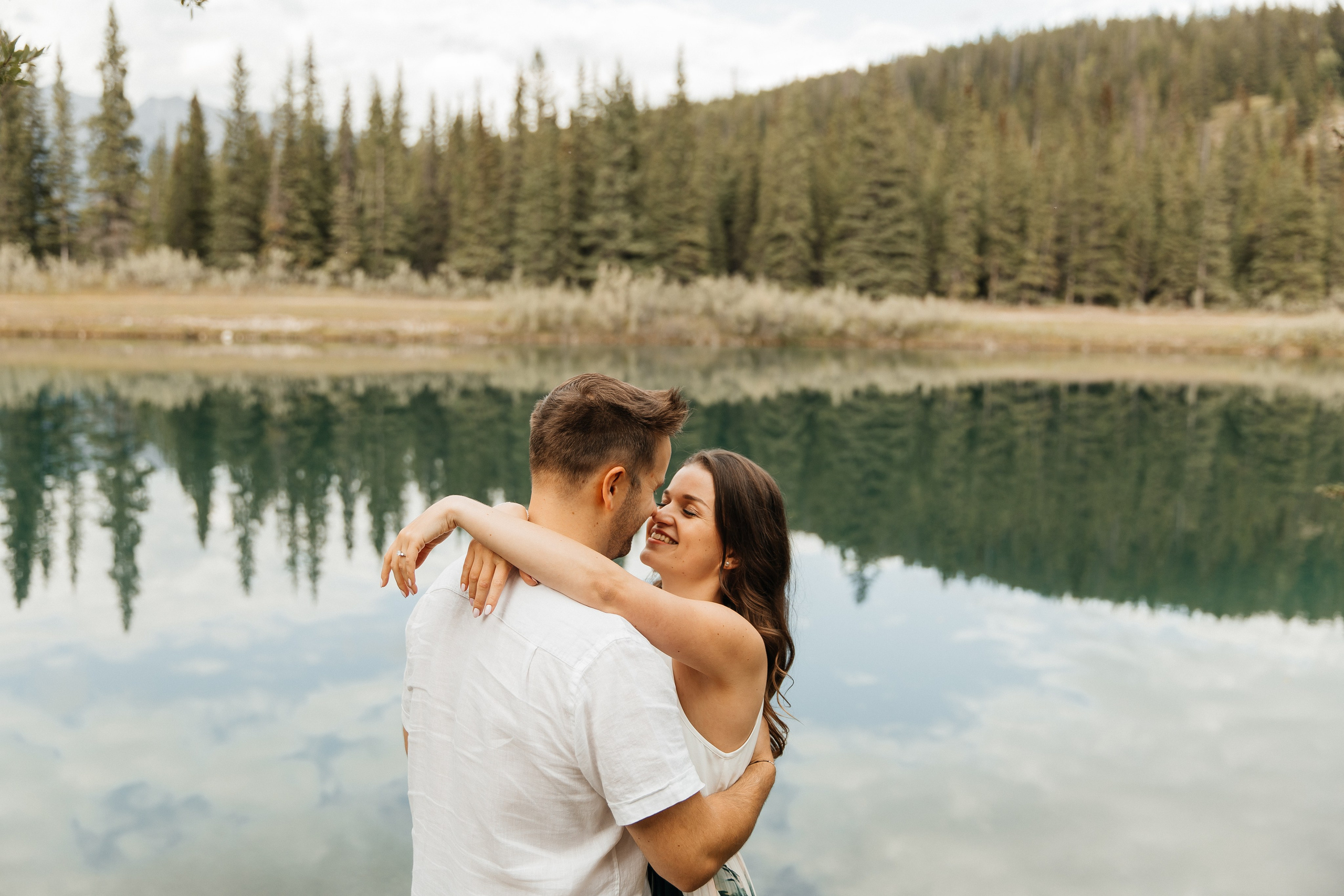 Top 7 Best Photoshoot Locations in Banff and Canmore for Families, Engagements, and Weddings