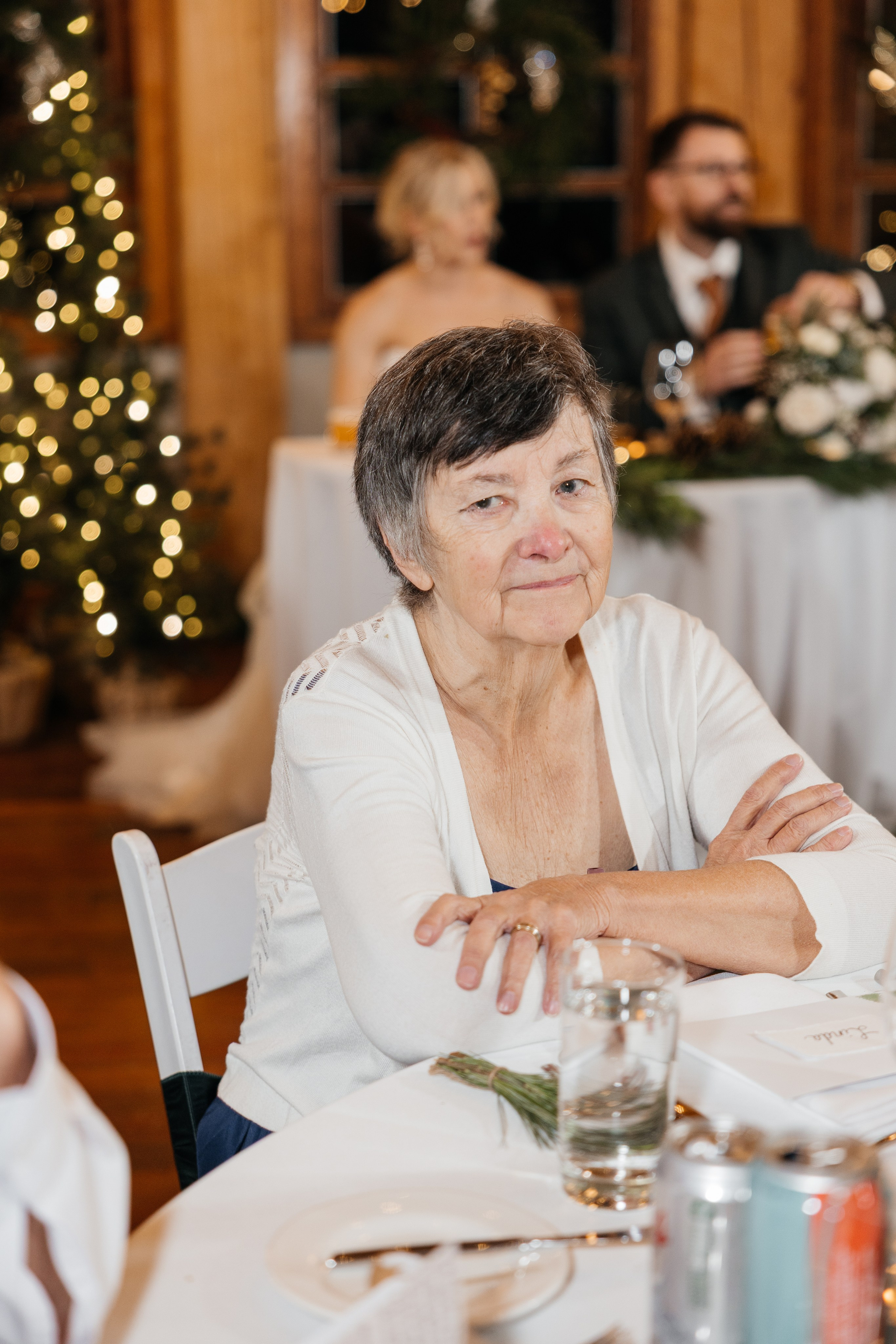 Winter wedding. Emerald lake lodge. Affordable Photographer in Calgary — Tetiana Shuhai