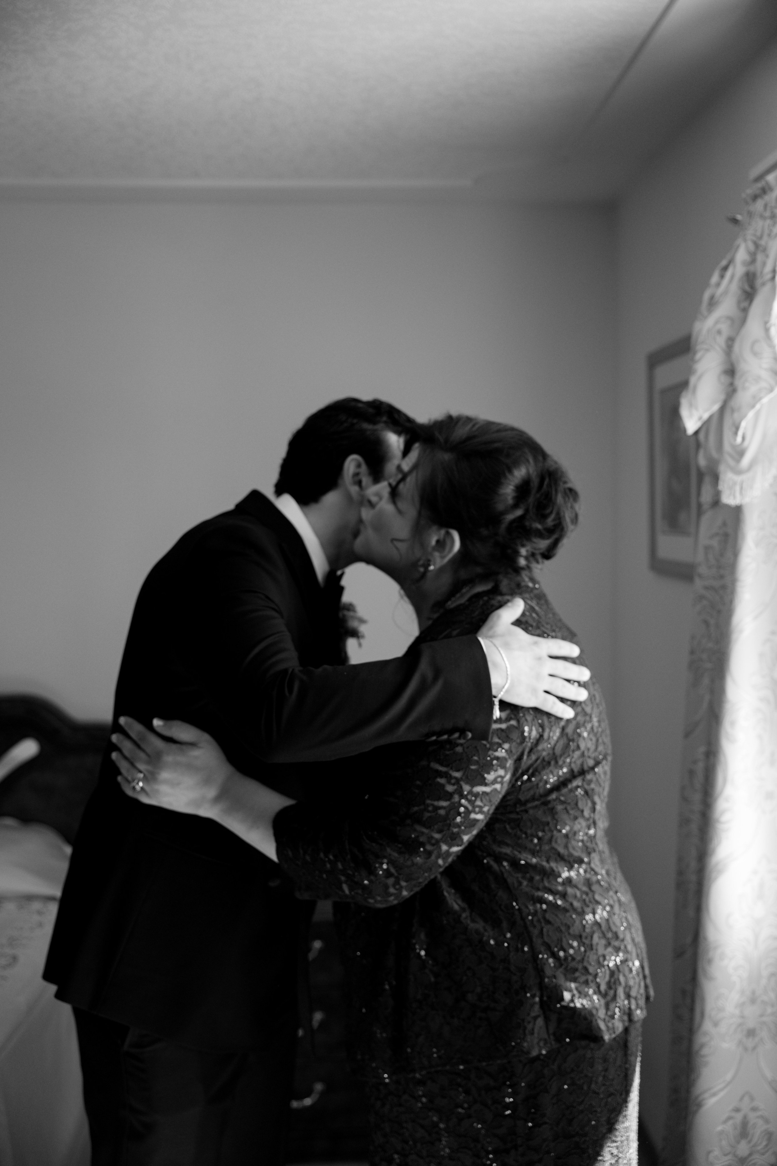 Laura&Roberto. Affordable Photographer in Calgary — Tetiana Shuhai