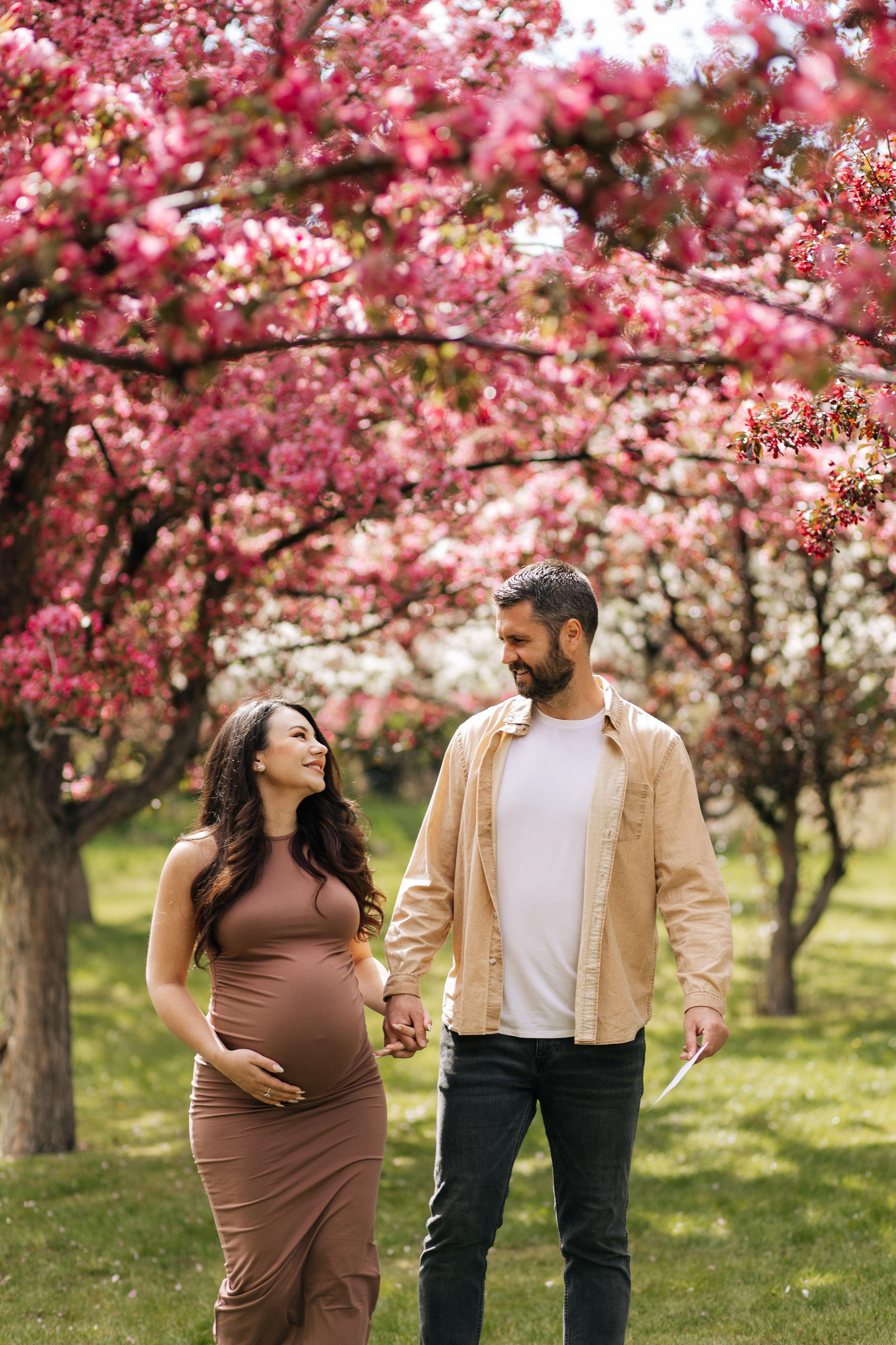 Maternity. Cherry blossom