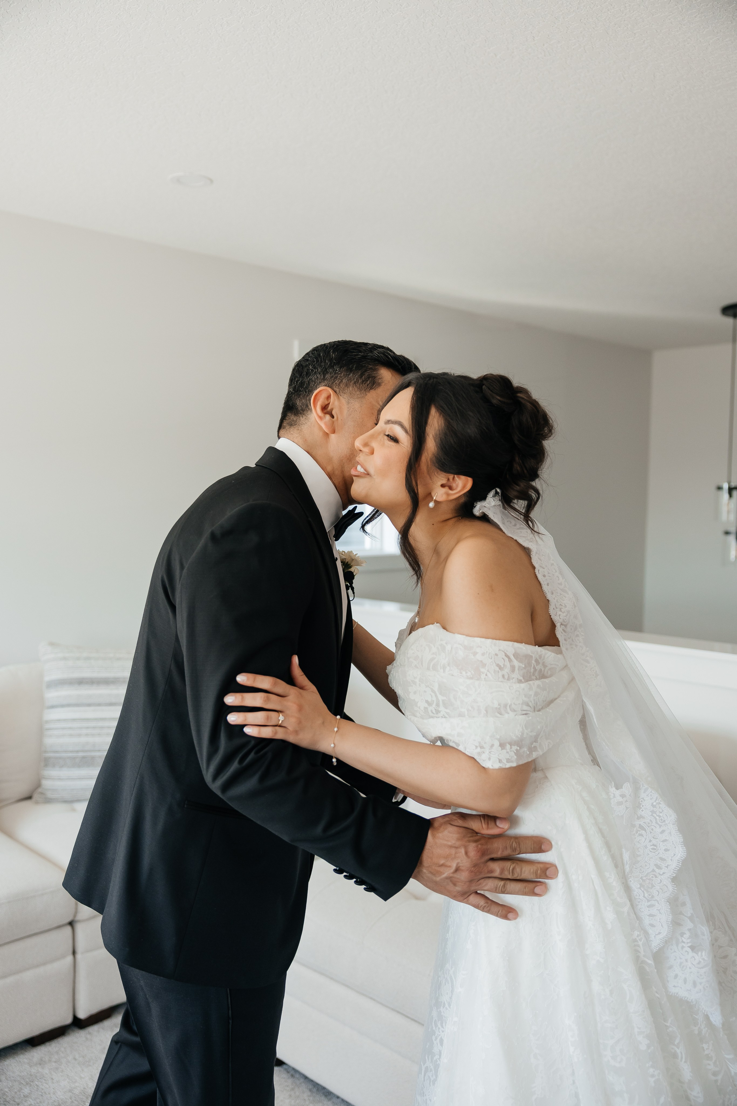Laura&Roberto. Affordable Photographer in Calgary — Tetiana Shuhai