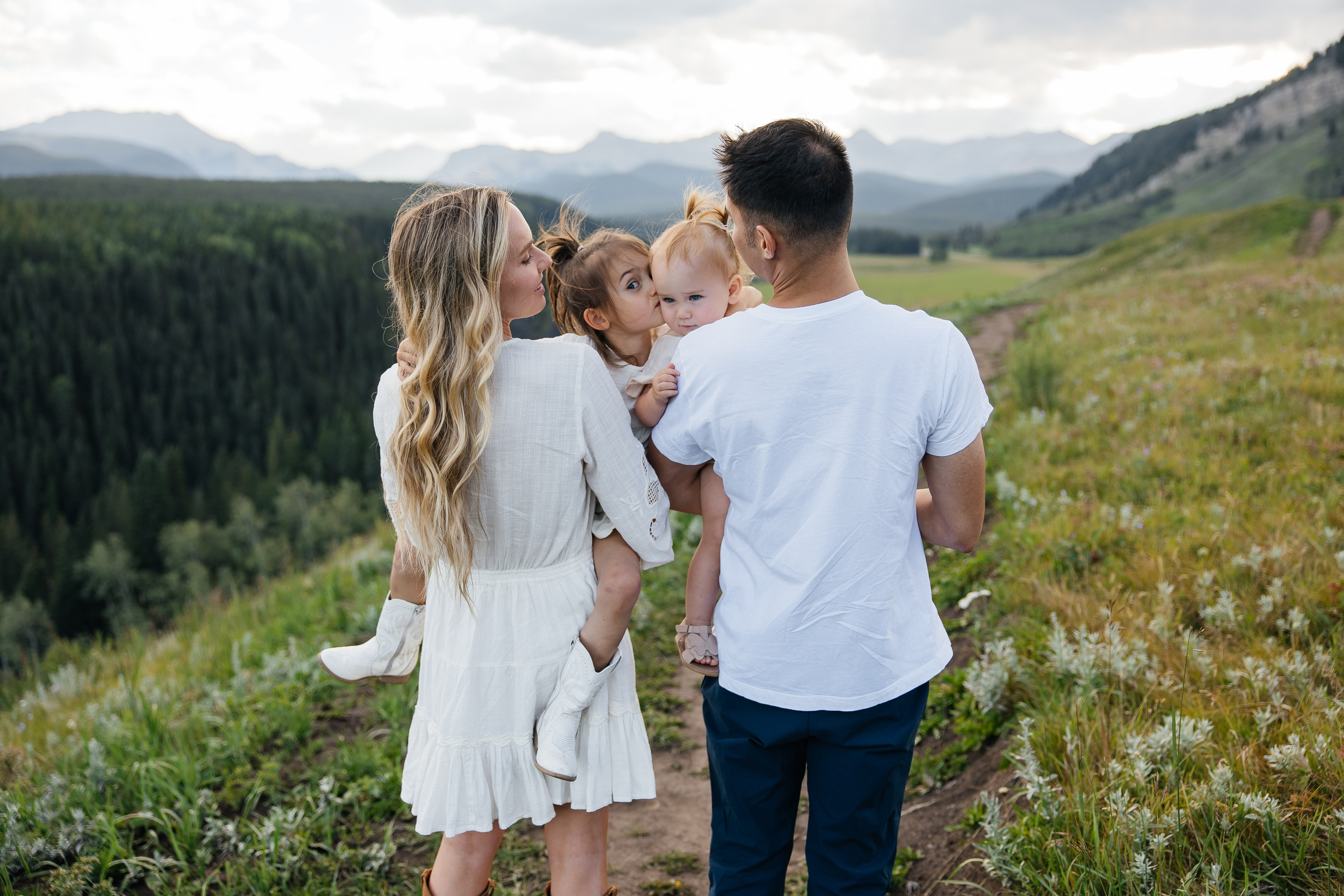 Family. Bighorh lookout