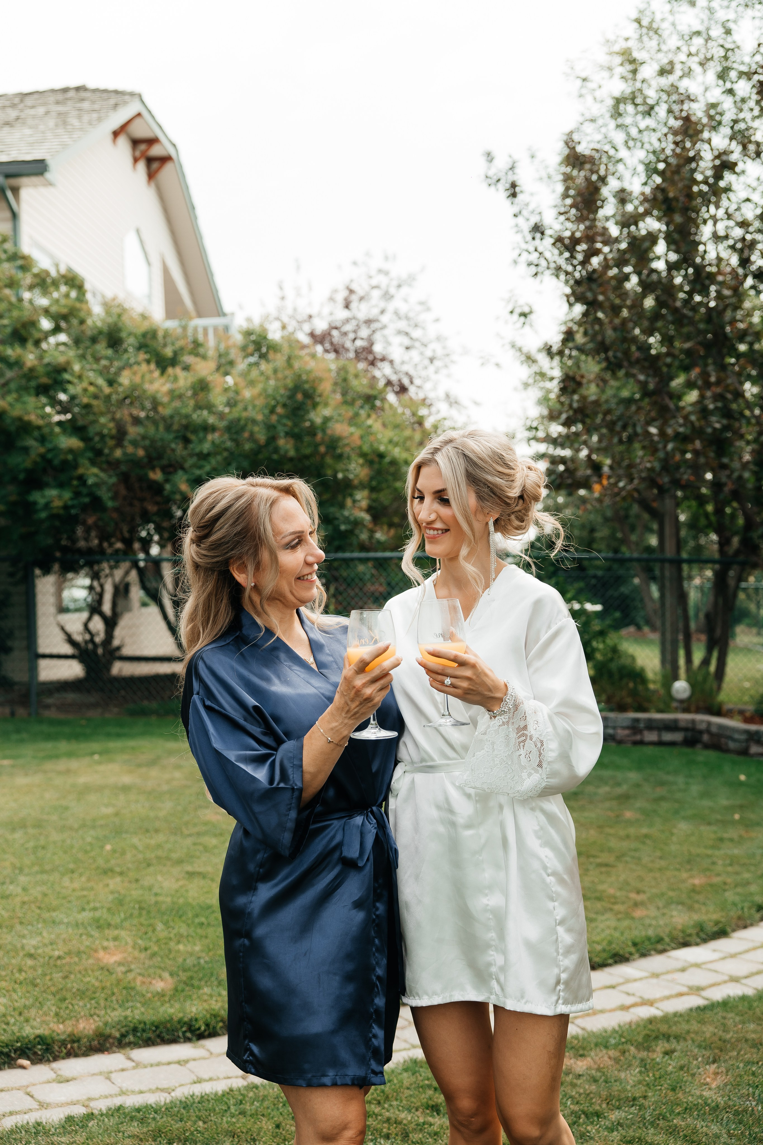 Lana&Quinn full gallery