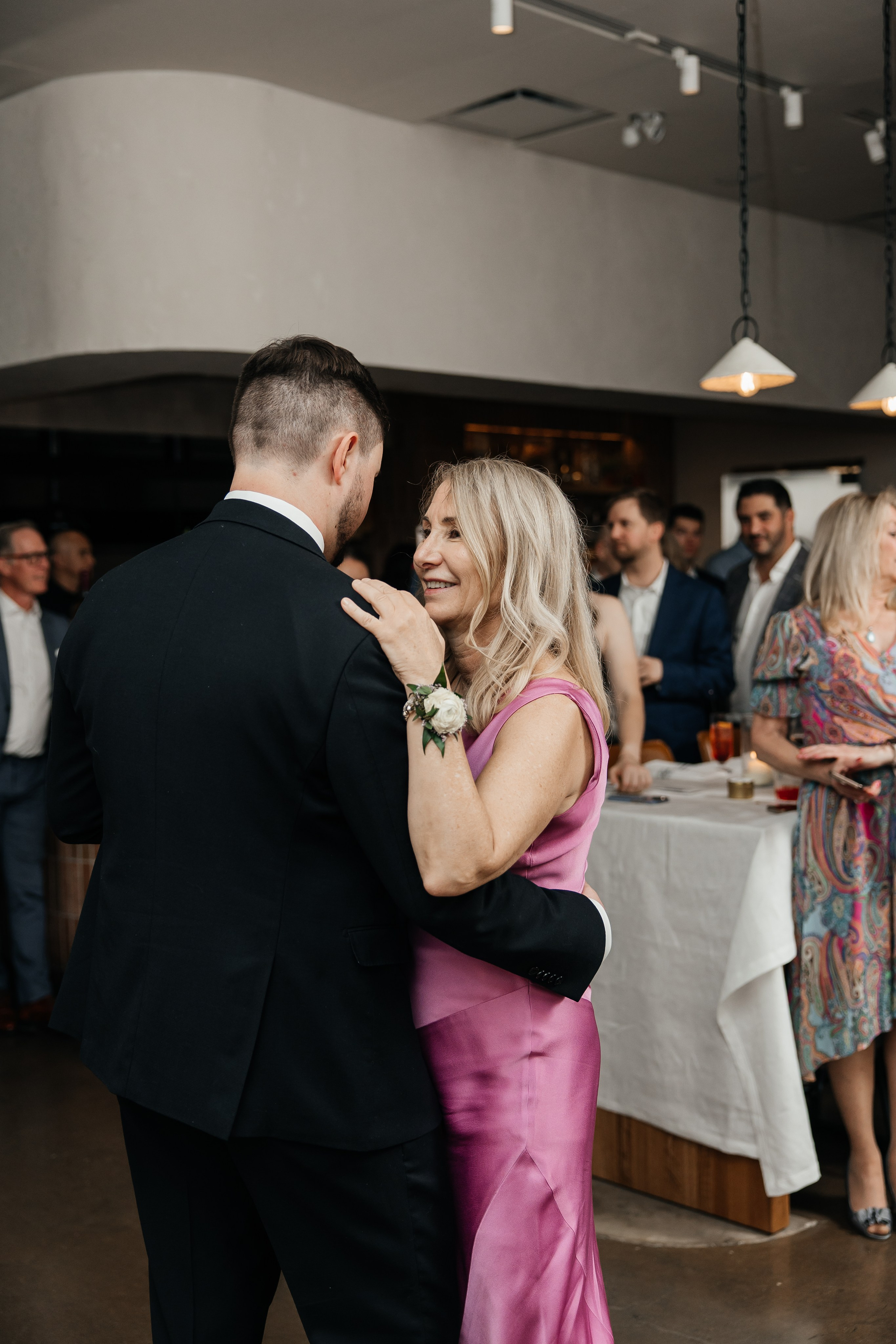 Bri&Matt. Affordable Photographer in Calgary — Tetiana Shuhai
