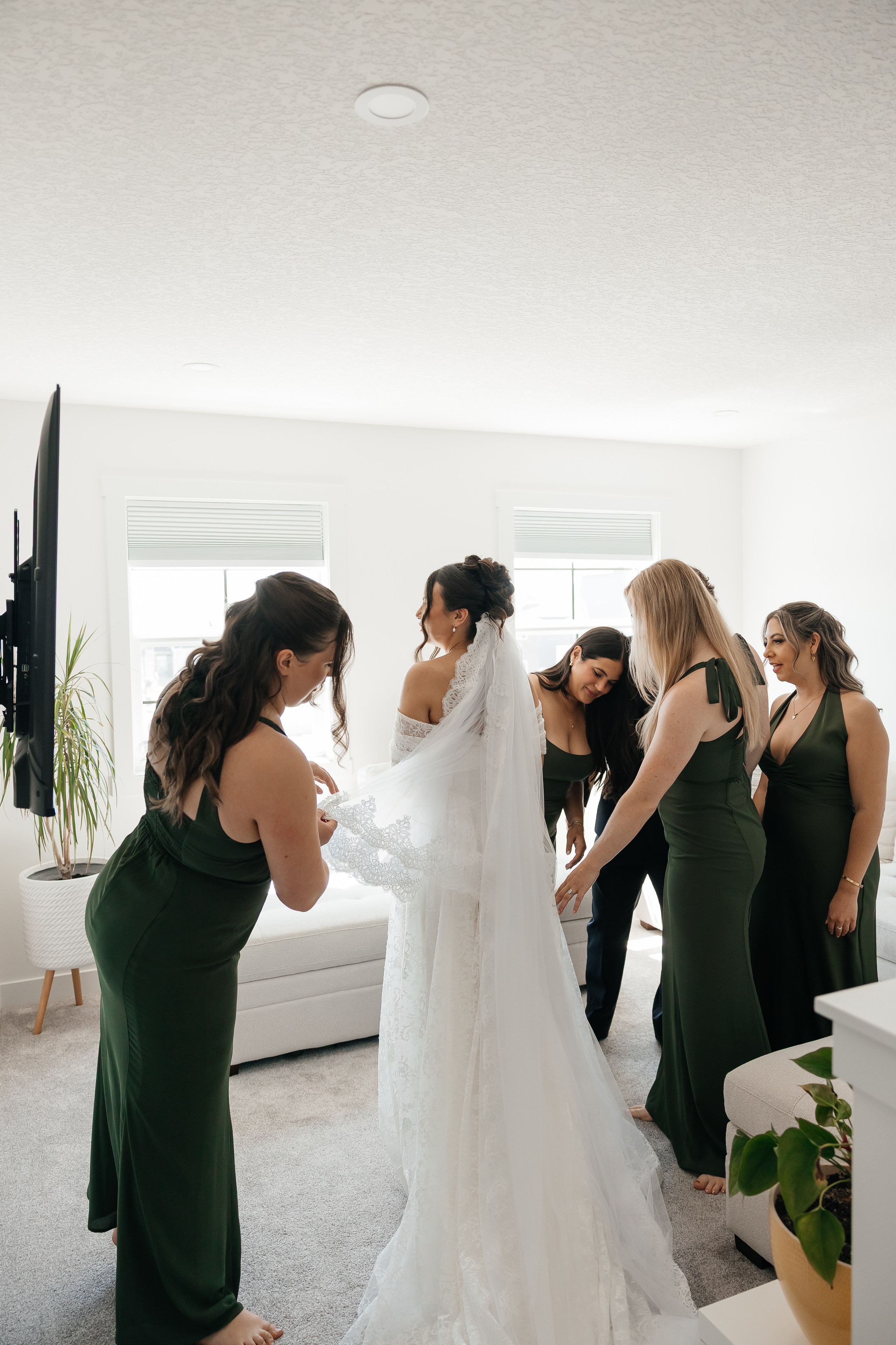 Laura&Roberto. Affordable Photographer in Calgary — Tetiana Shuhai