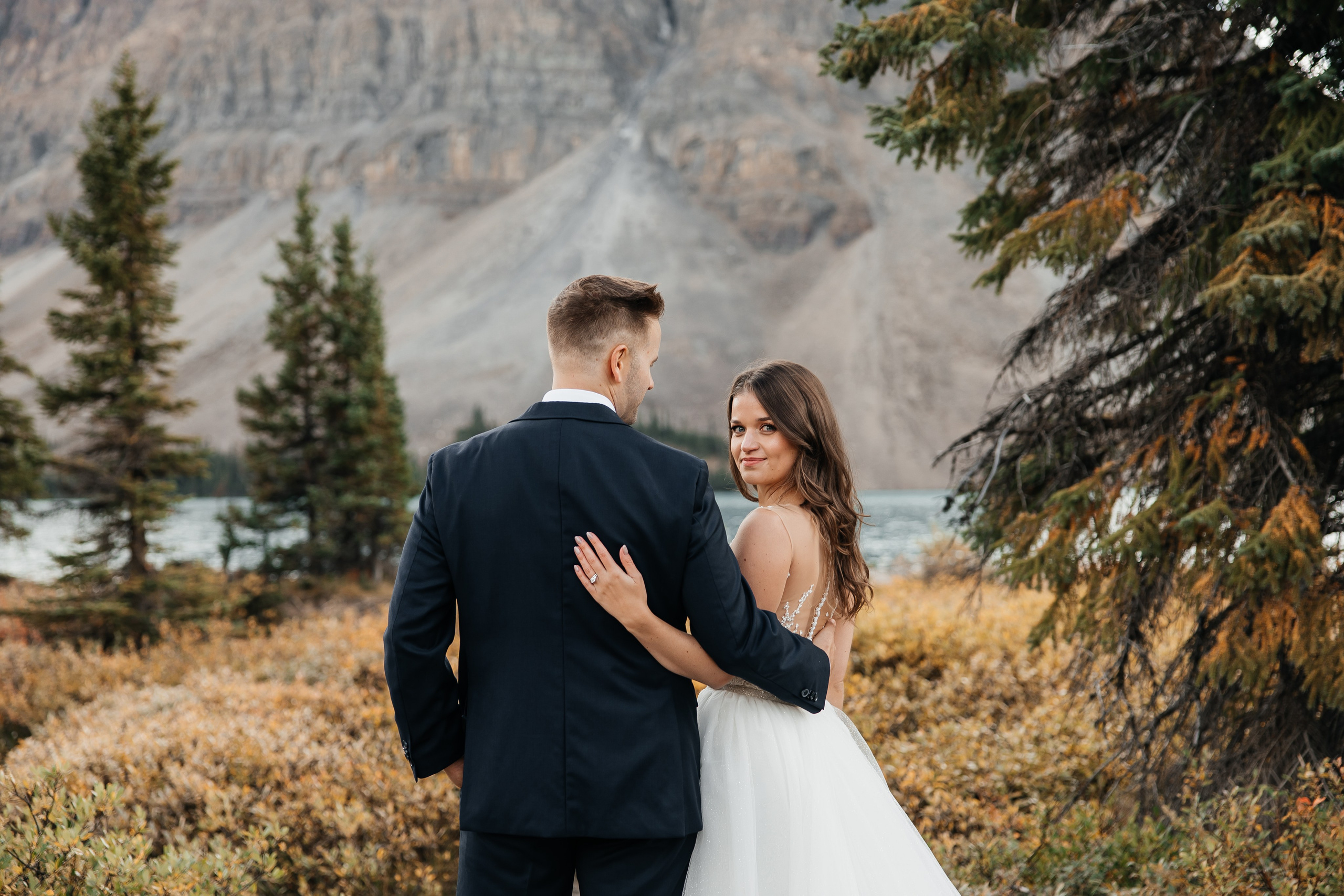 Top 7 Best Photoshoot Locations in Banff and Canmore for Families, Engagements, and Weddings