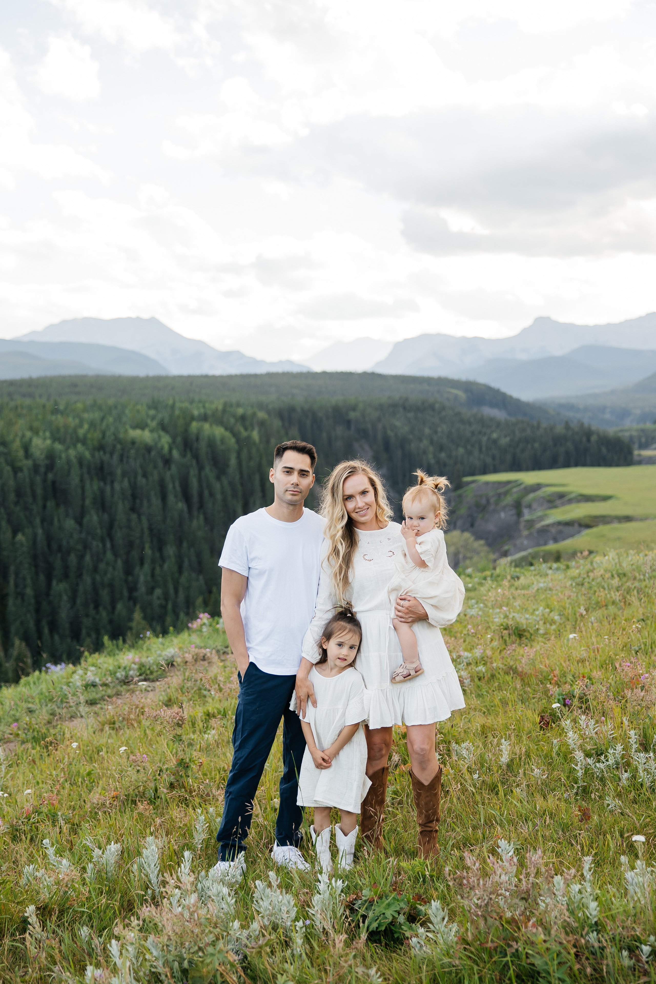 Family. Bighorh lookout