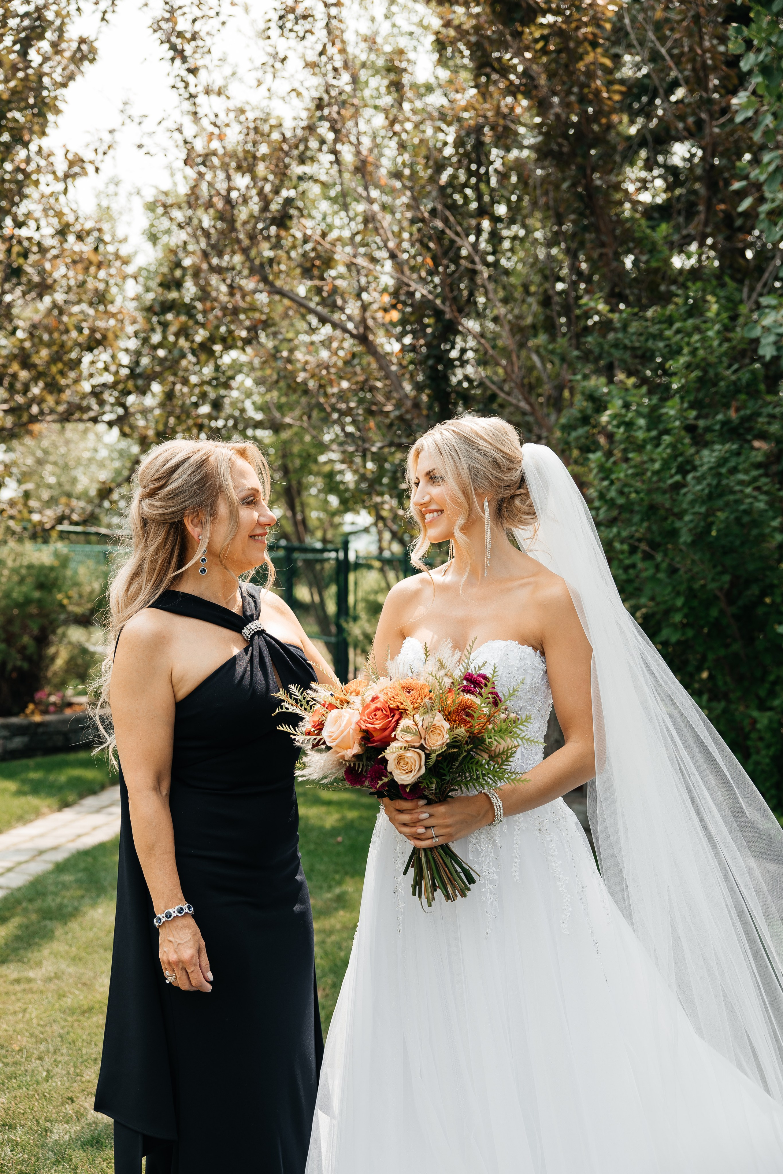 Lana&Quinn full gallery