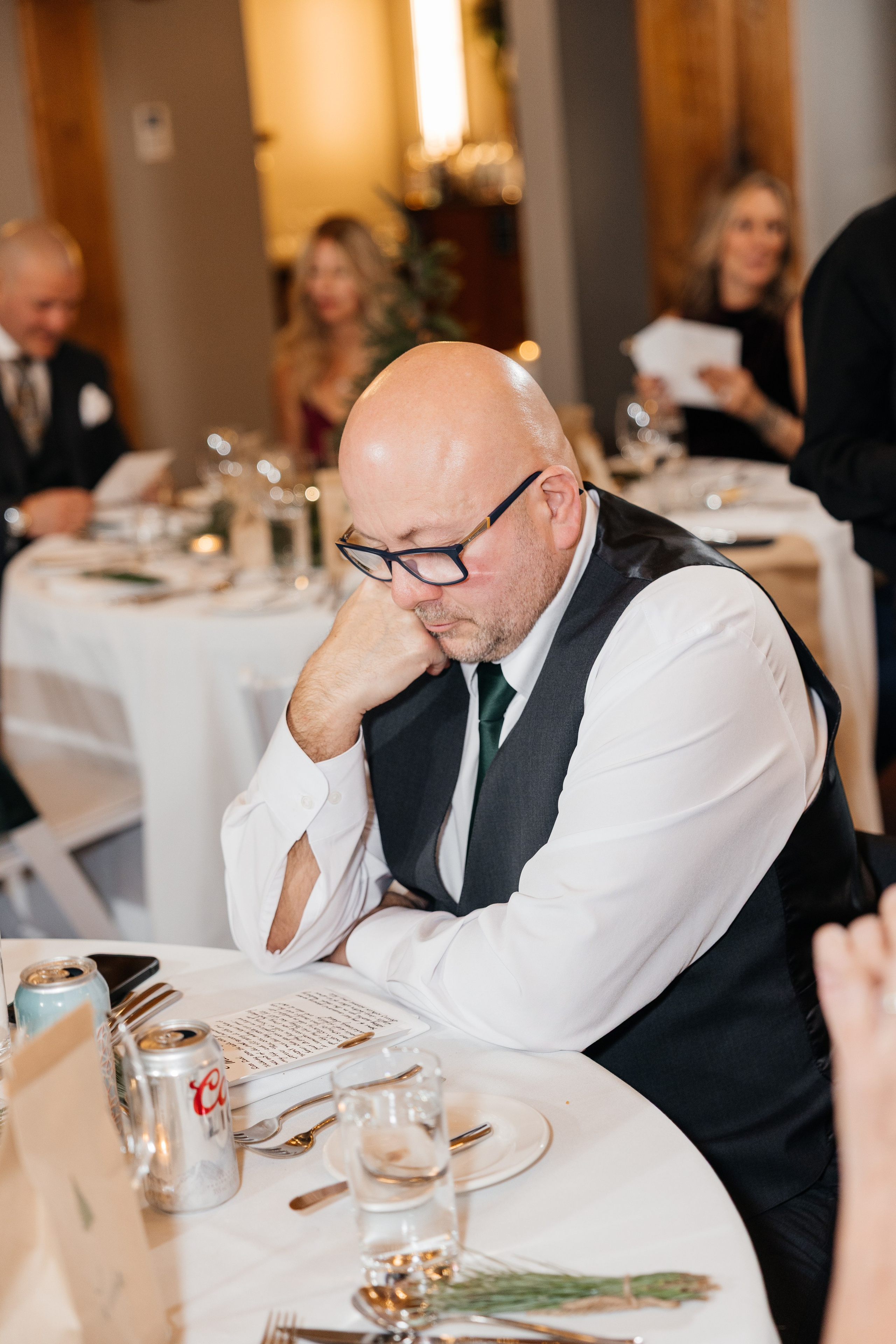 Winter wedding. Emerald lake lodge. Affordable Photographer in Calgary — Tetiana Shuhai
