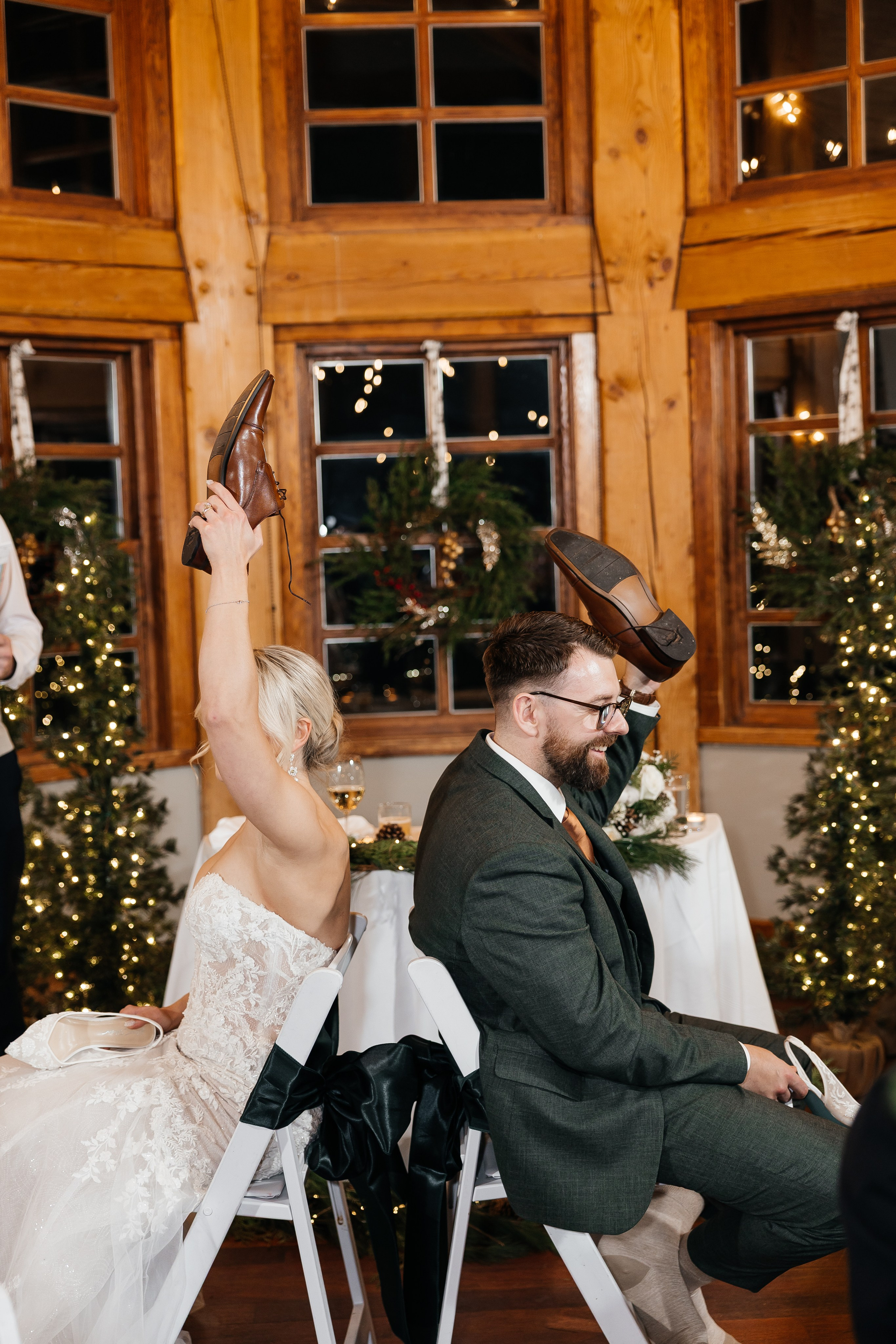Winter wedding. Emerald lake lodge. Affordable Photographer in Calgary — Tetiana Shuhai