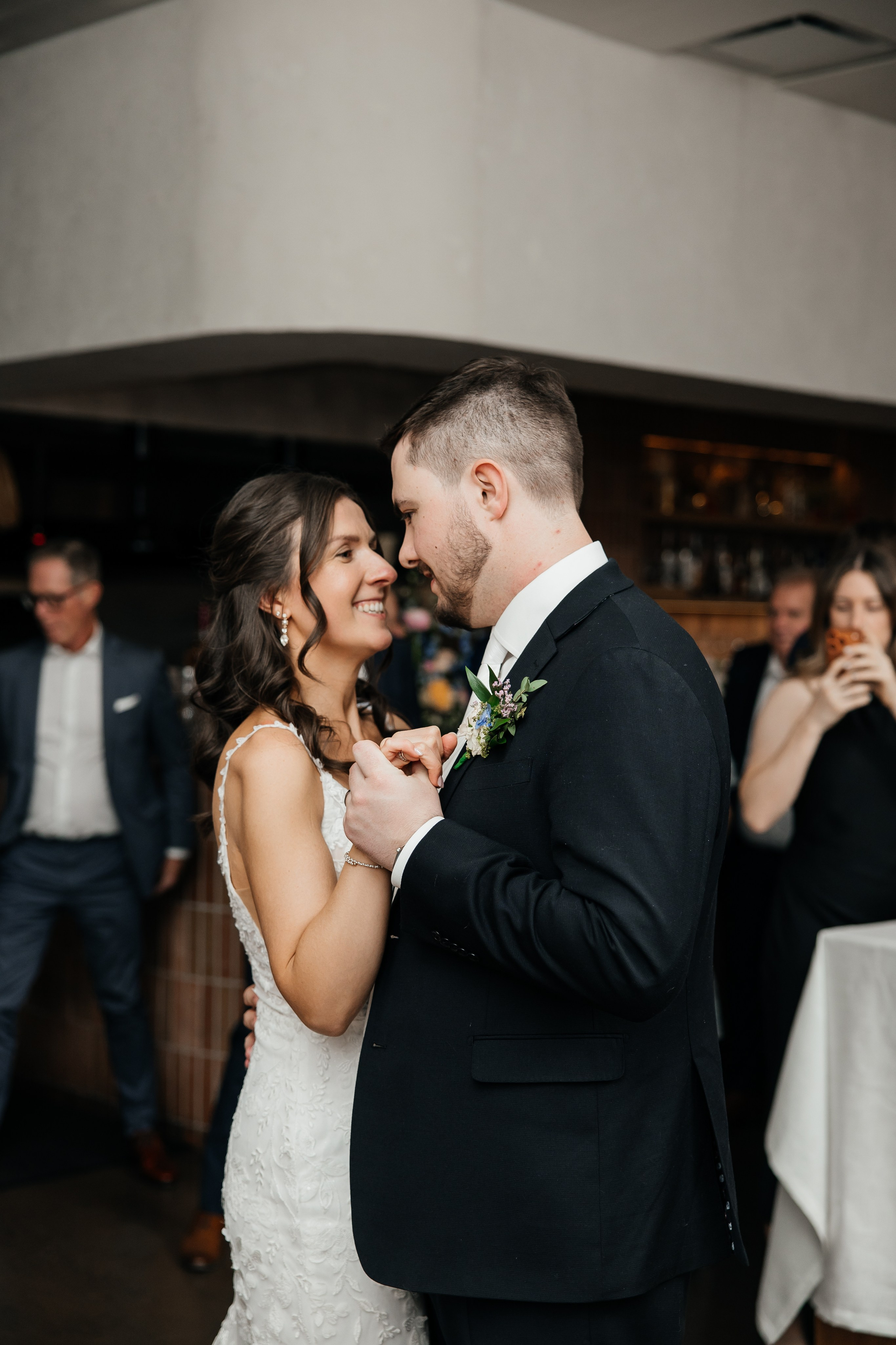 Bri&Matt. Affordable Photographer in Calgary — Tetiana Shuhai