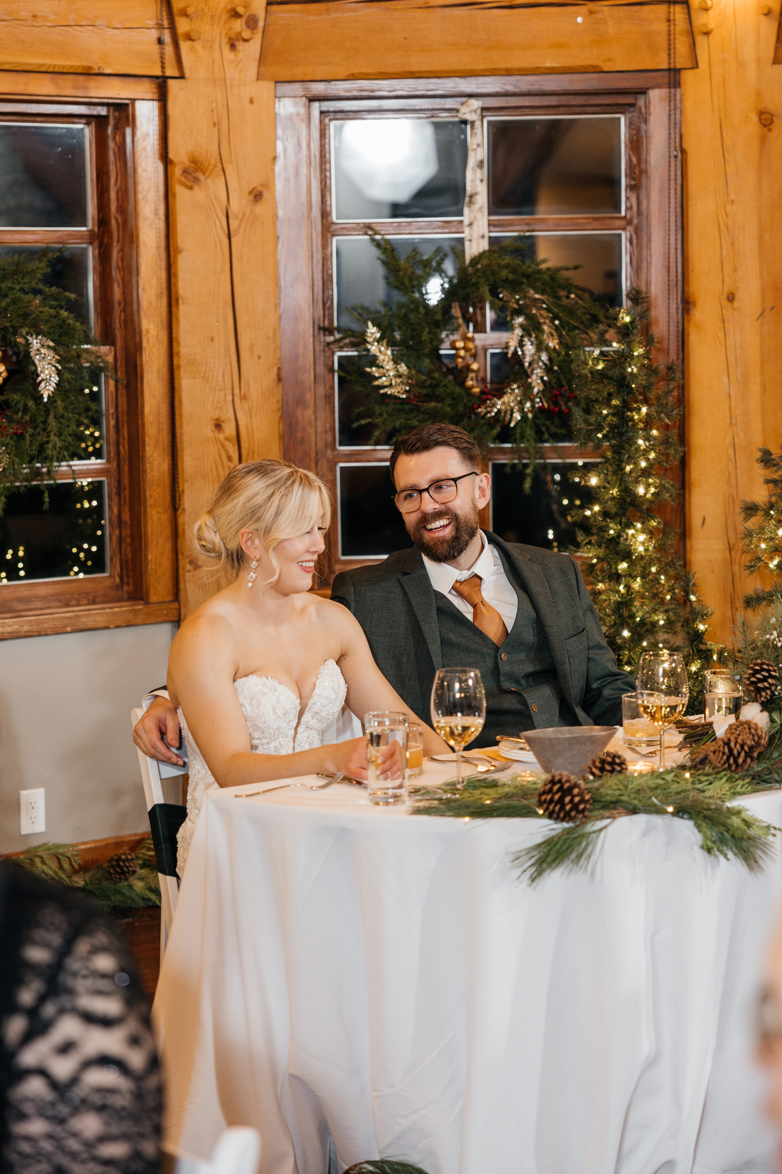 Winter wedding. Emerald lake lodge. Affordable Photographer in Calgary — Tetiana Shuhai