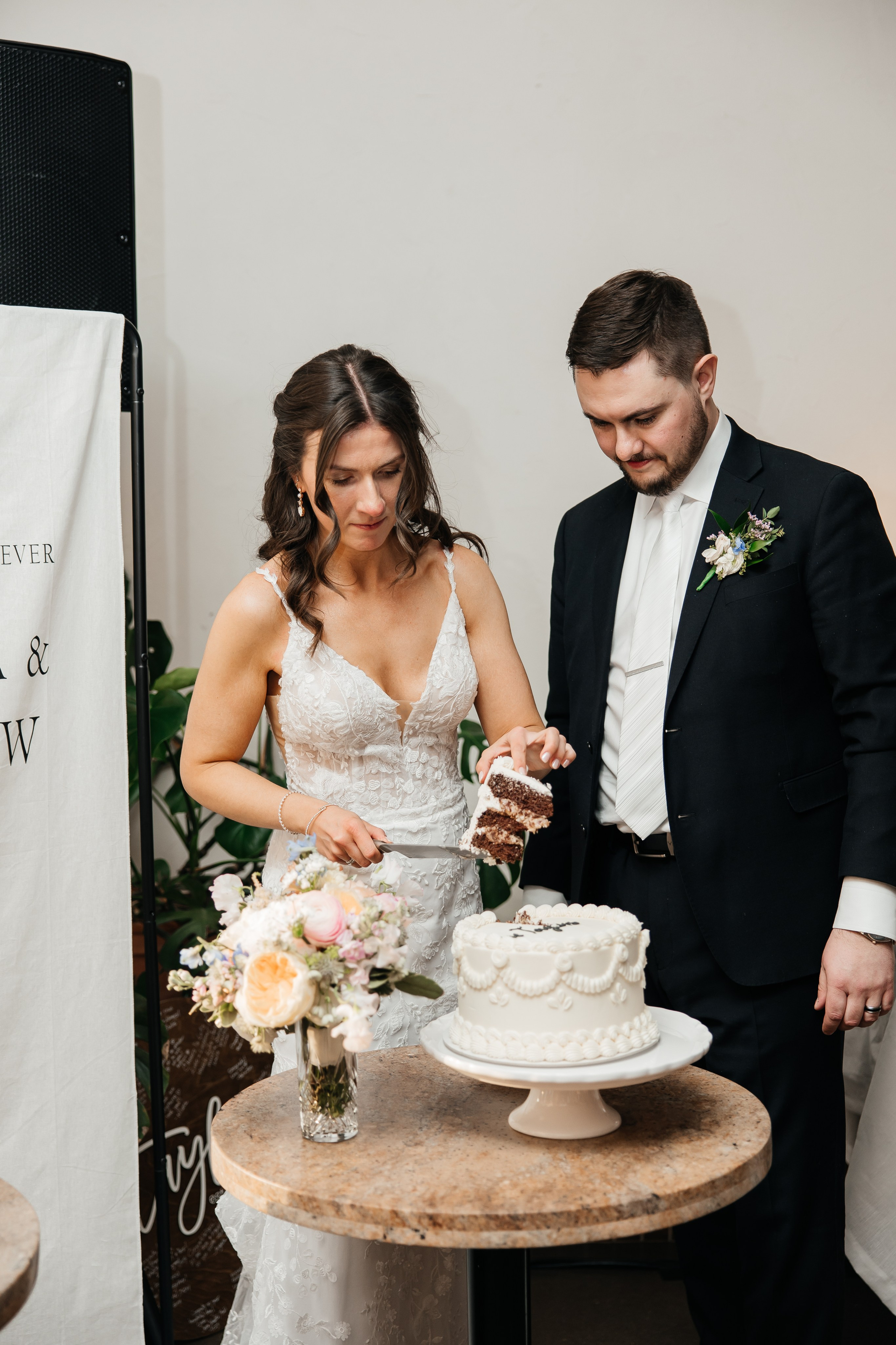 Bri&Matt. Affordable Photographer in Calgary — Tetiana Shuhai