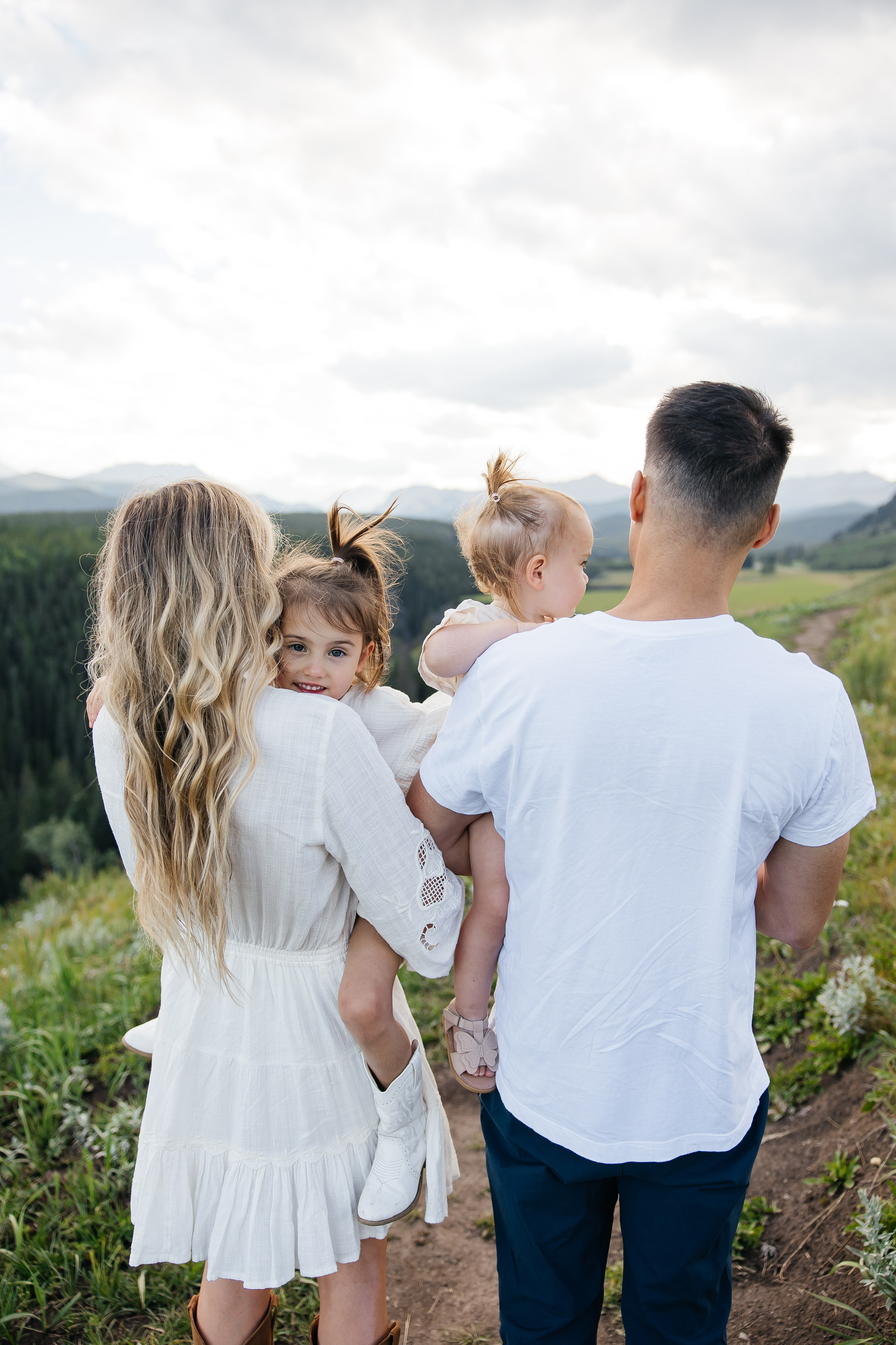 Family. Bighorh lookout