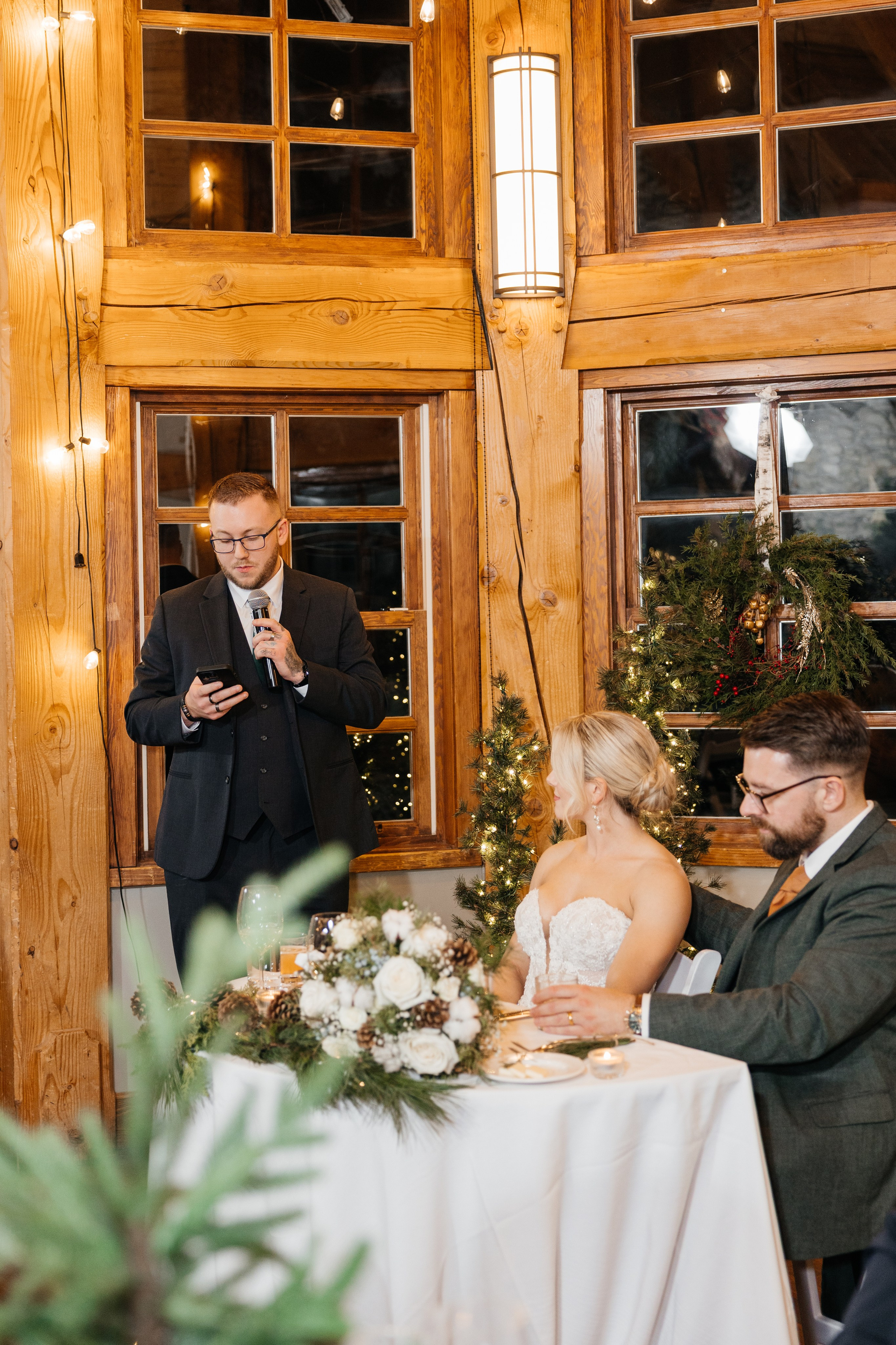 Winter wedding. Emerald lake lodge. Affordable Photographer in Calgary — Tetiana Shuhai