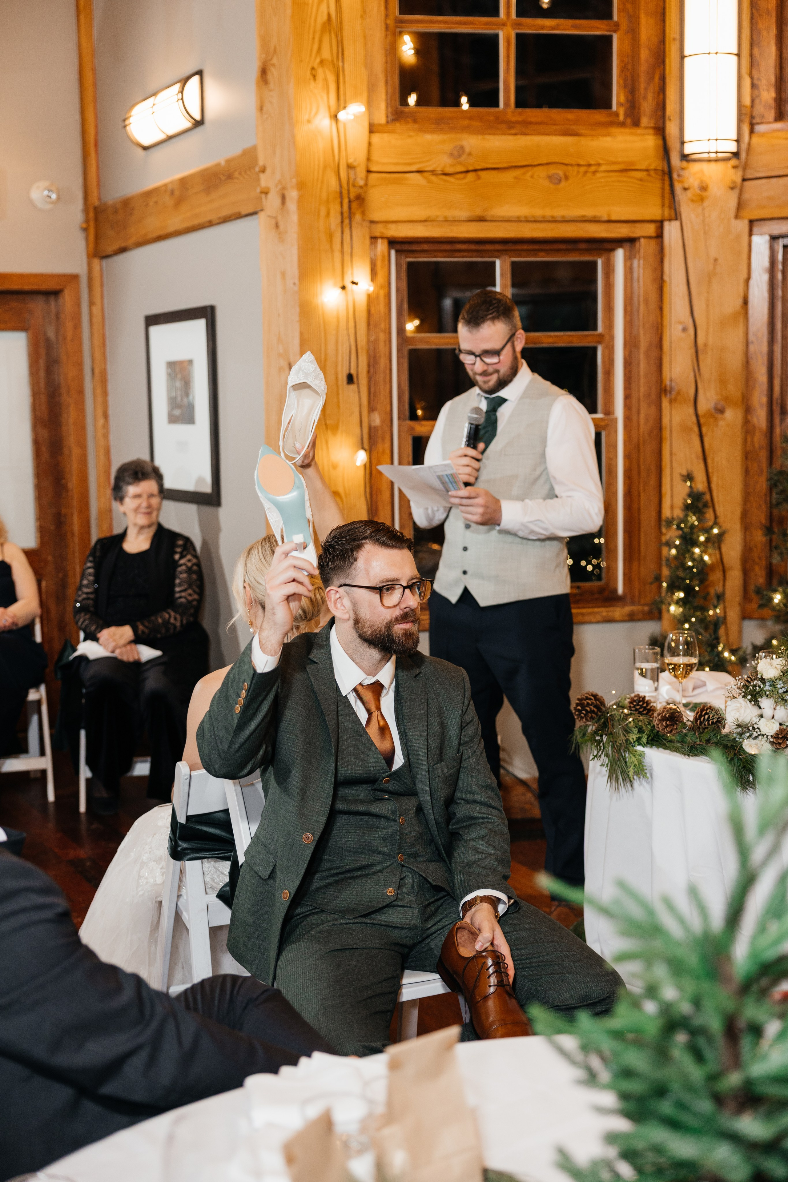 Winter wedding. Emerald lake lodge. Affordable Photographer in Calgary — Tetiana Shuhai
