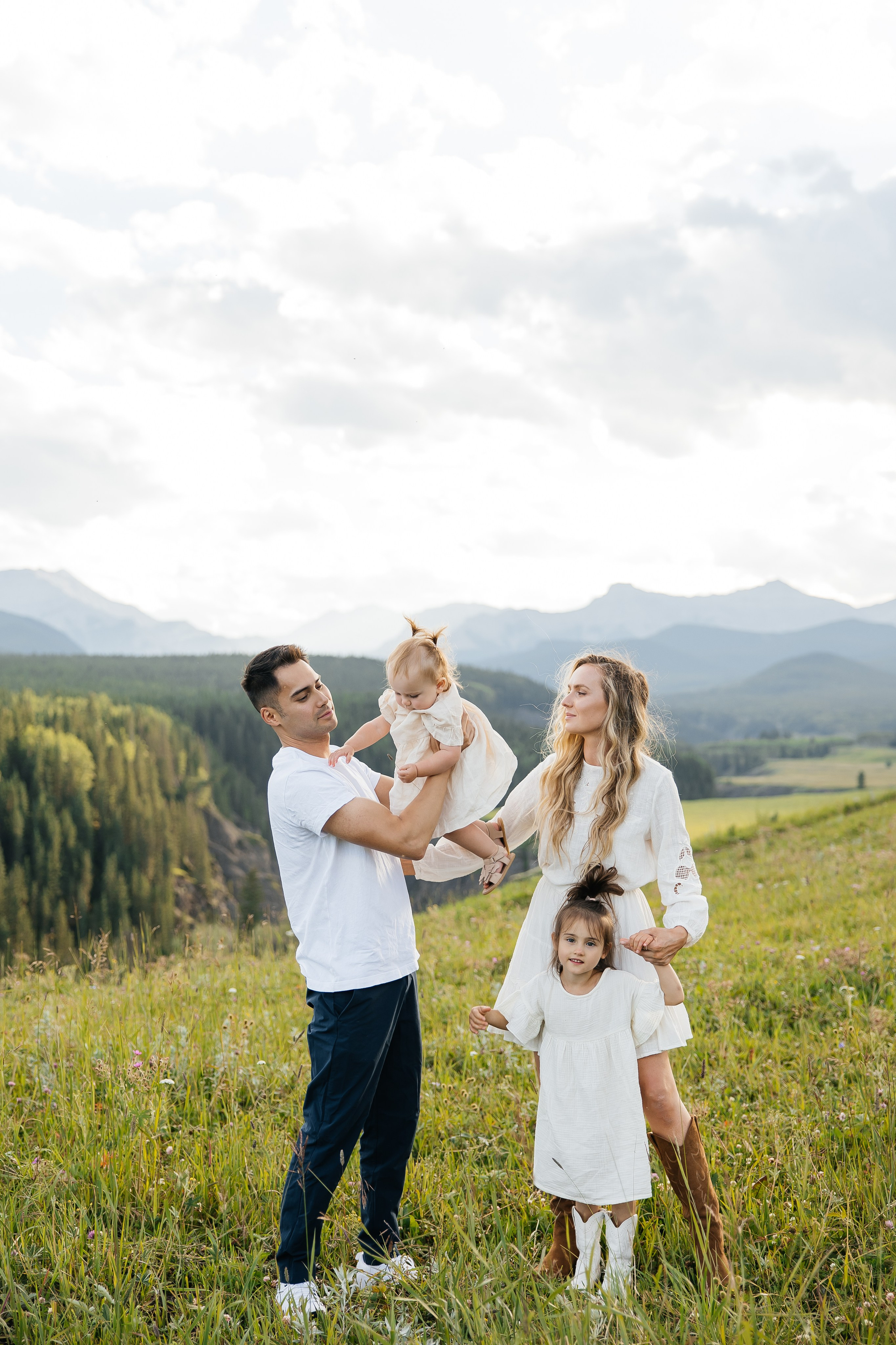 Family. Bighorh lookout