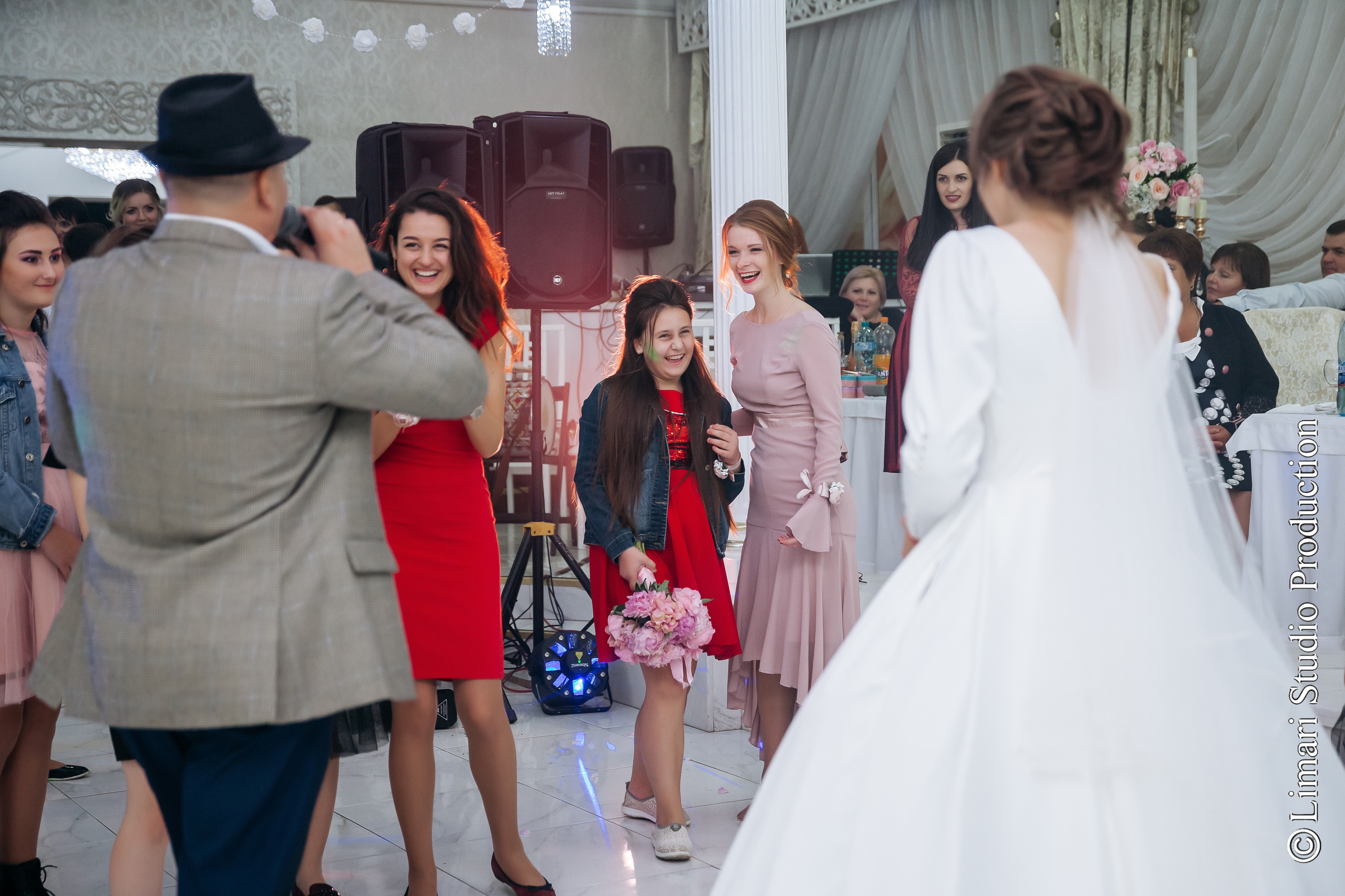 Ovidiu & Otilia. Фото видео в молдове