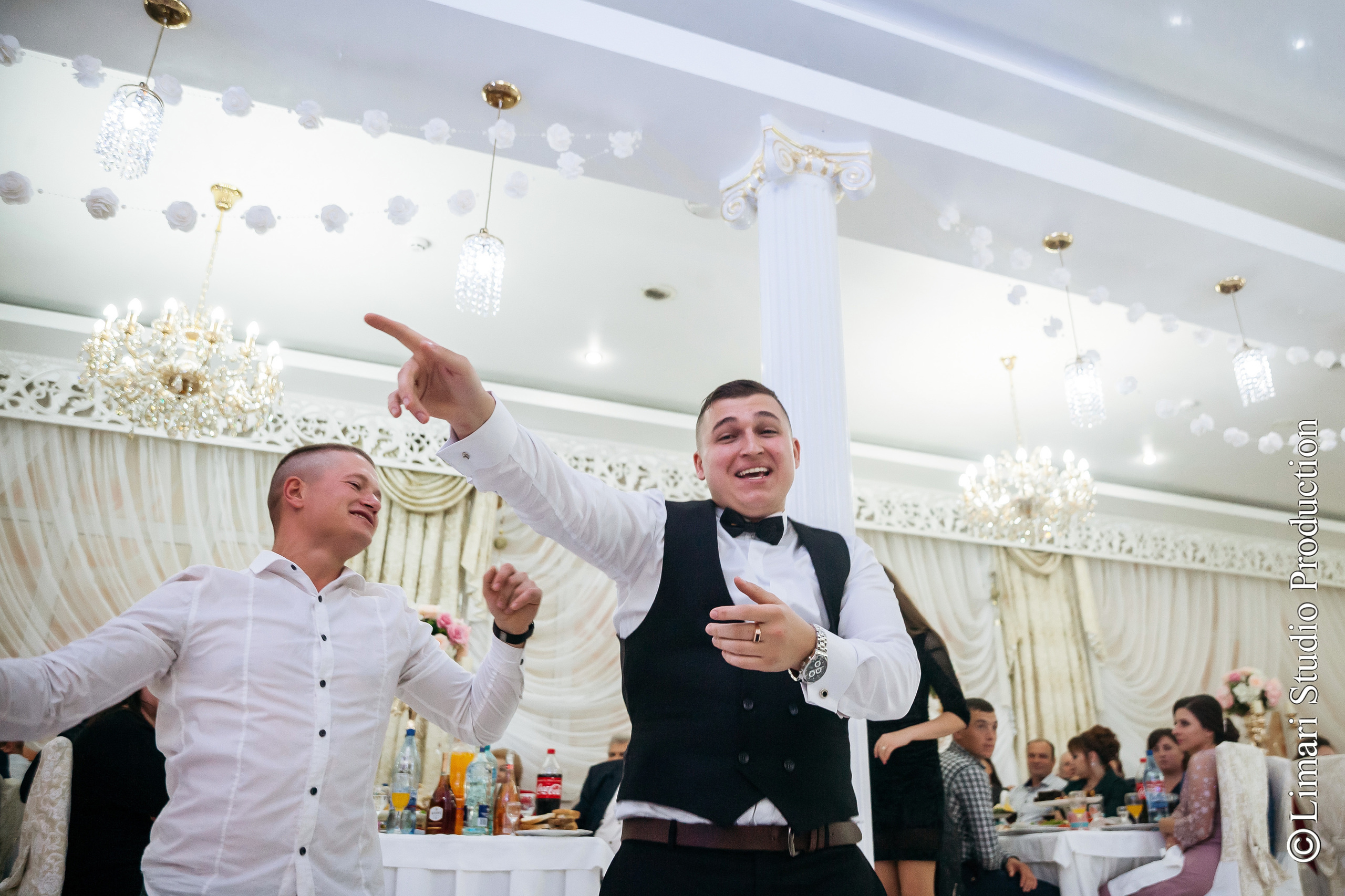 Ovidiu & Otilia. Фото видео в молдове