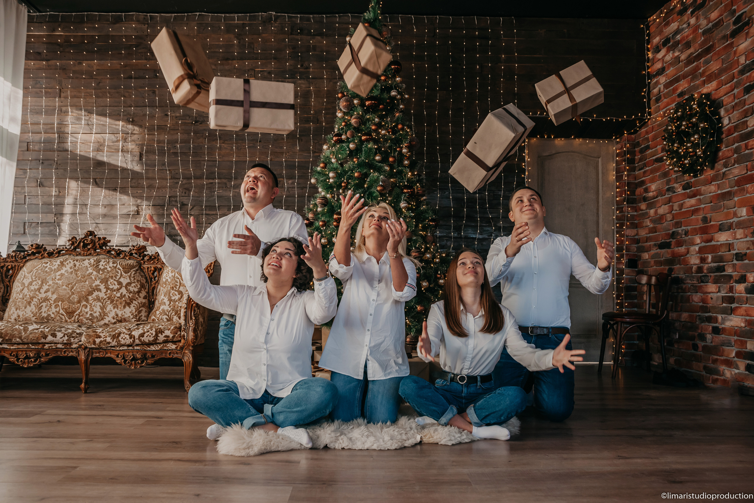 Новый год семьи Мотря. Фото видео в молдове