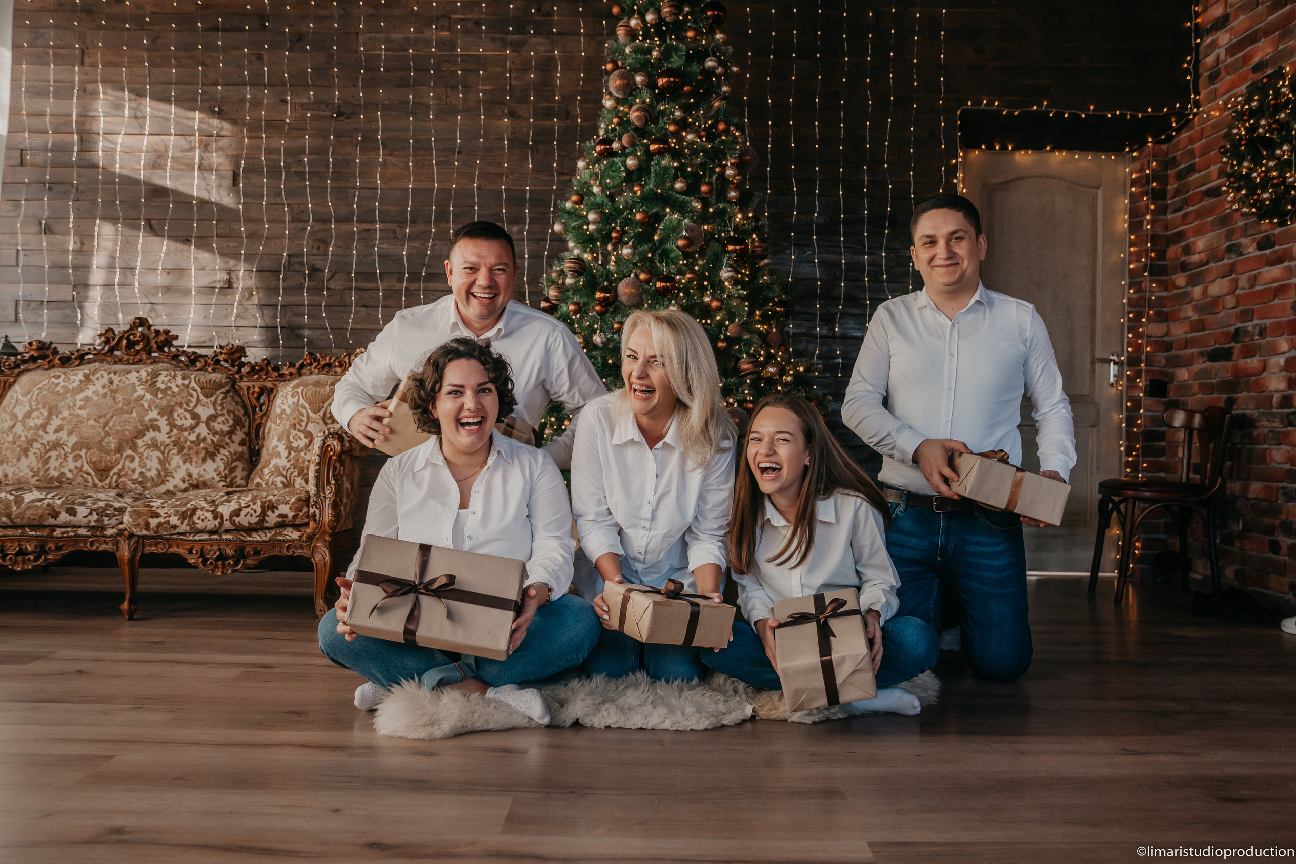 Новый год семьи Мотря. Фото видео в молдове