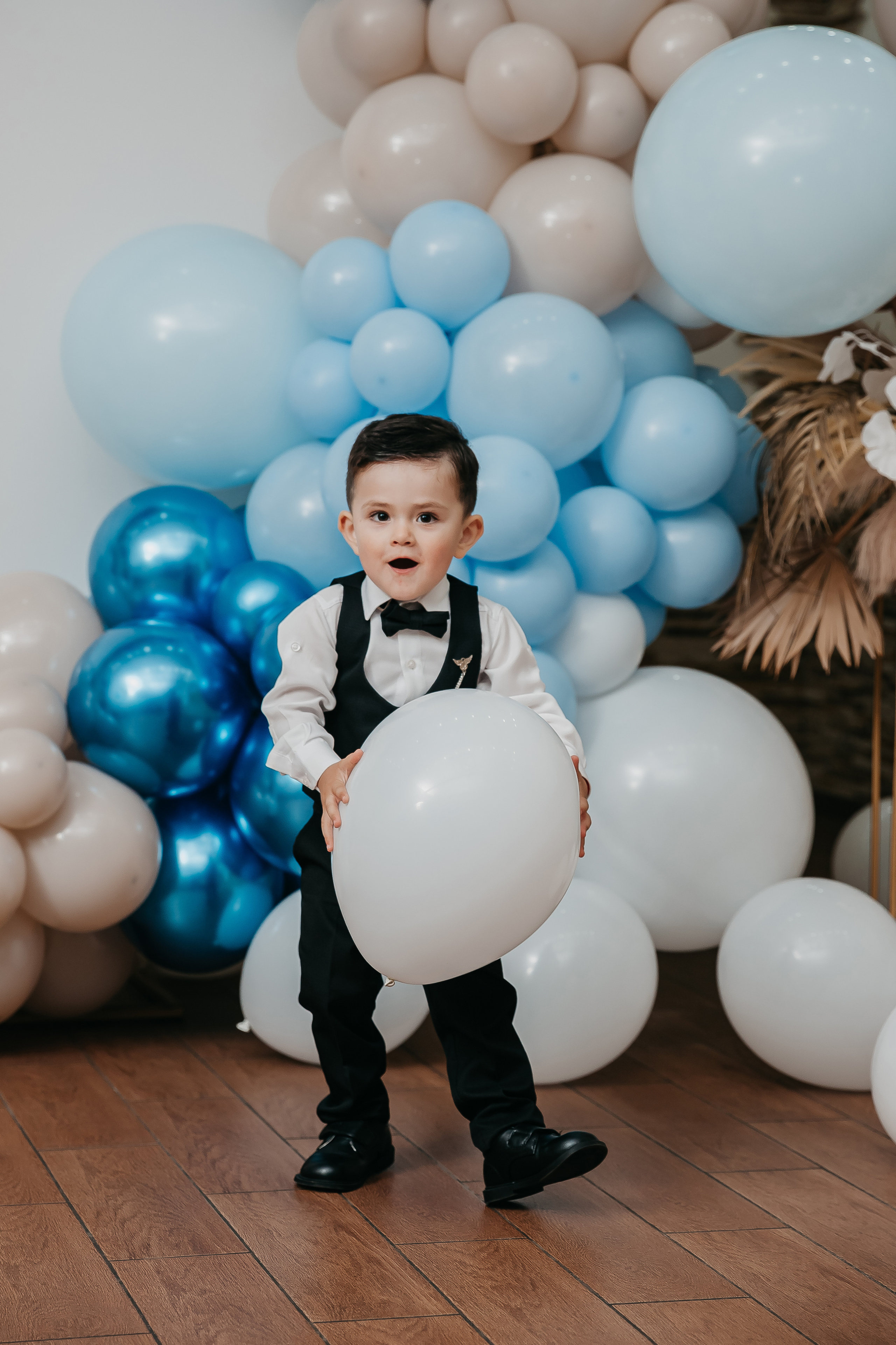 Кумэтрия Доминика. Фото видео в молдове