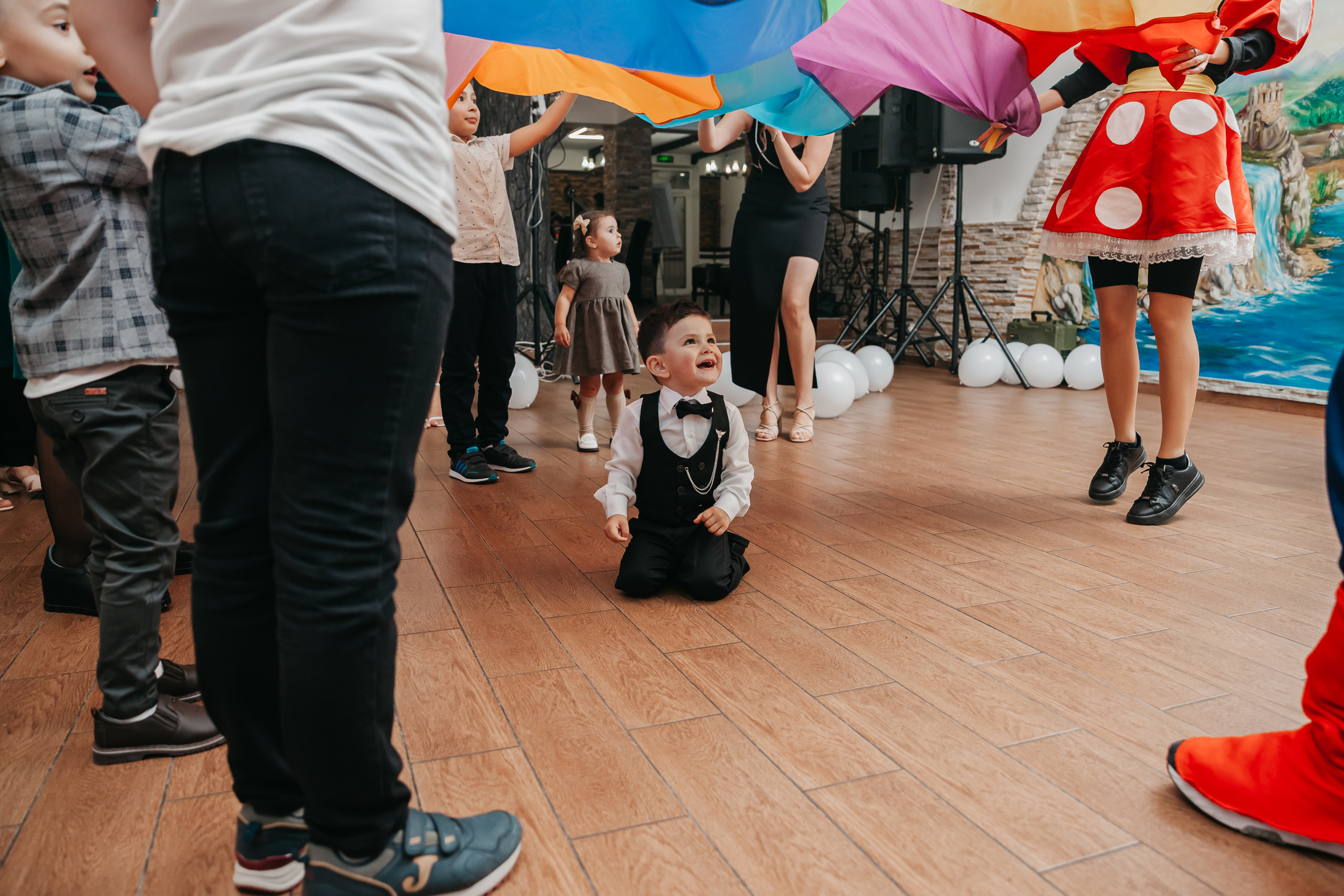 Кумэтрия Доминика. Фото видео в молдове