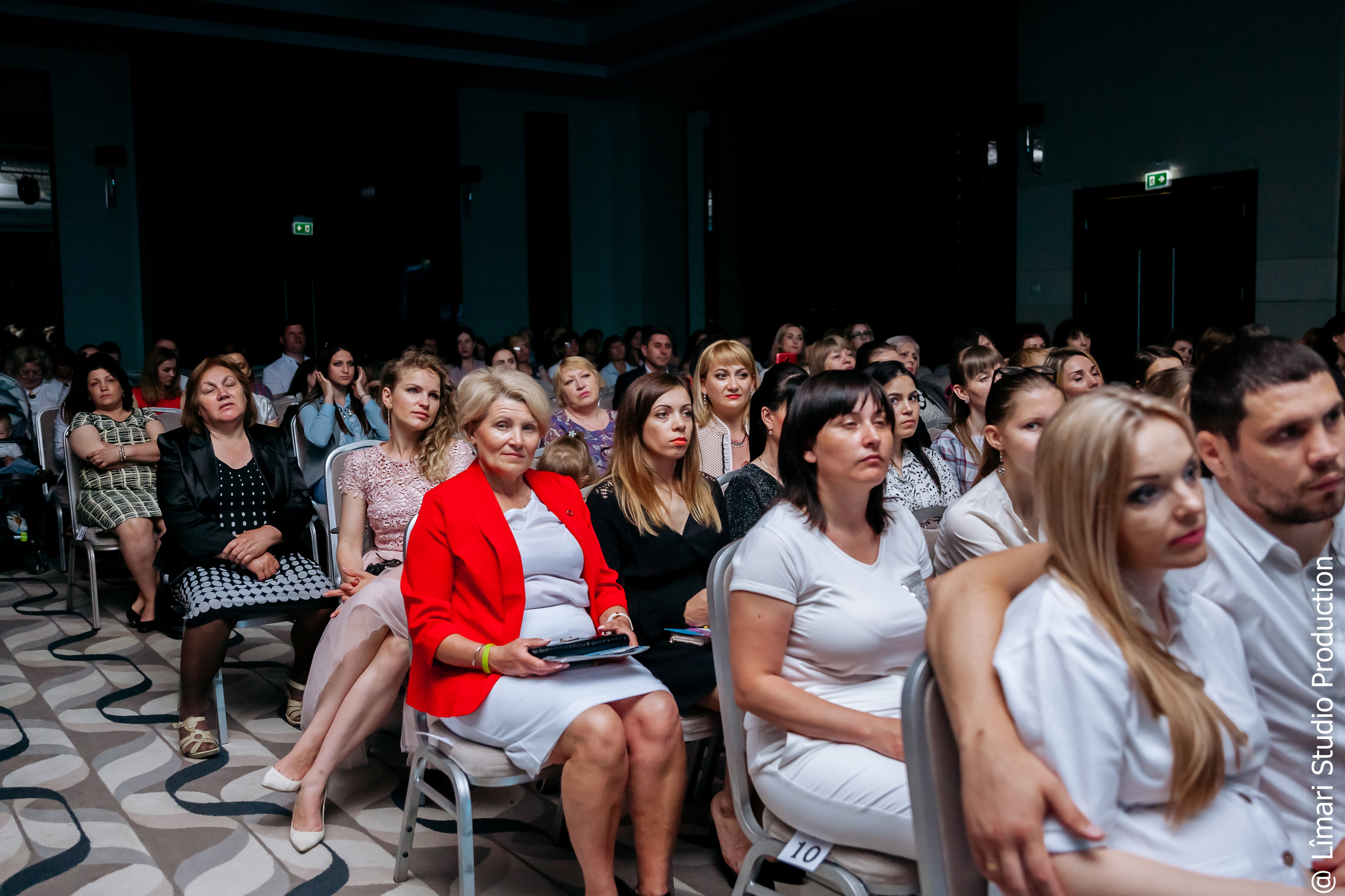 Международный форум компании Oriflame 2019. Фото видео в молдове