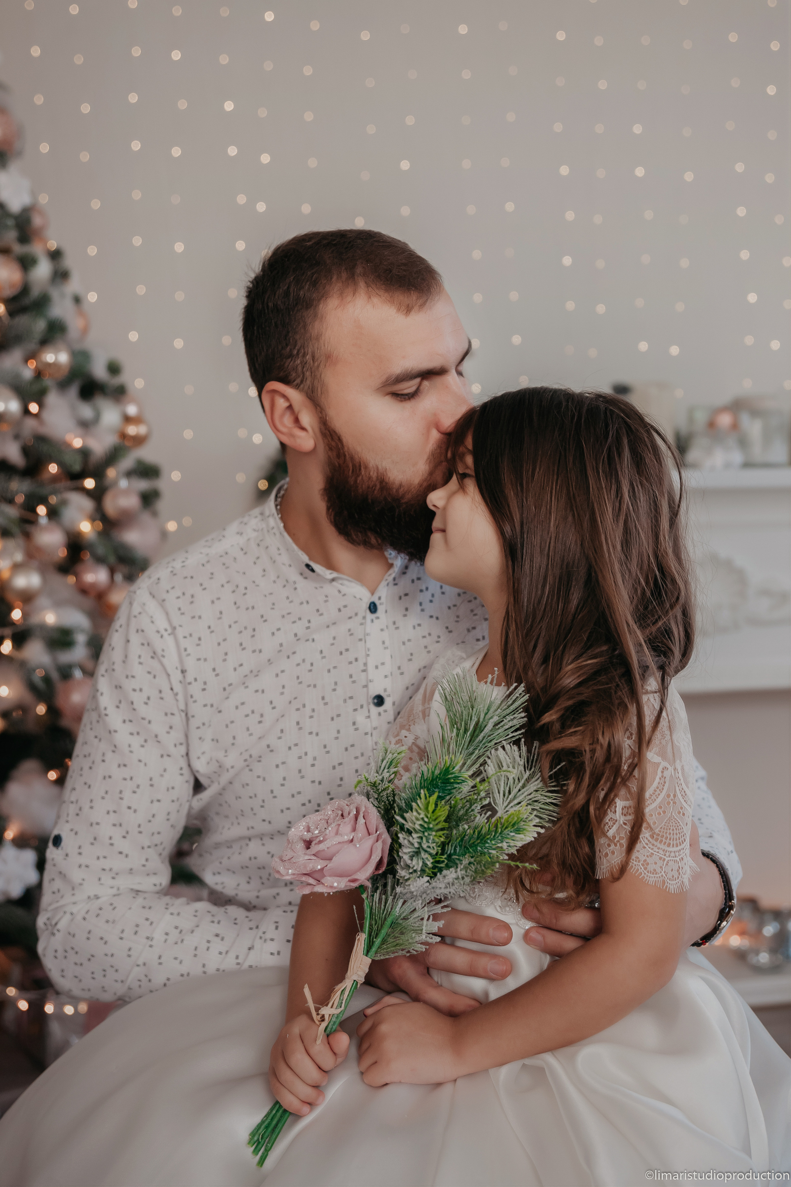 Новый год семьи Карпинеану. Фото видео в молдове