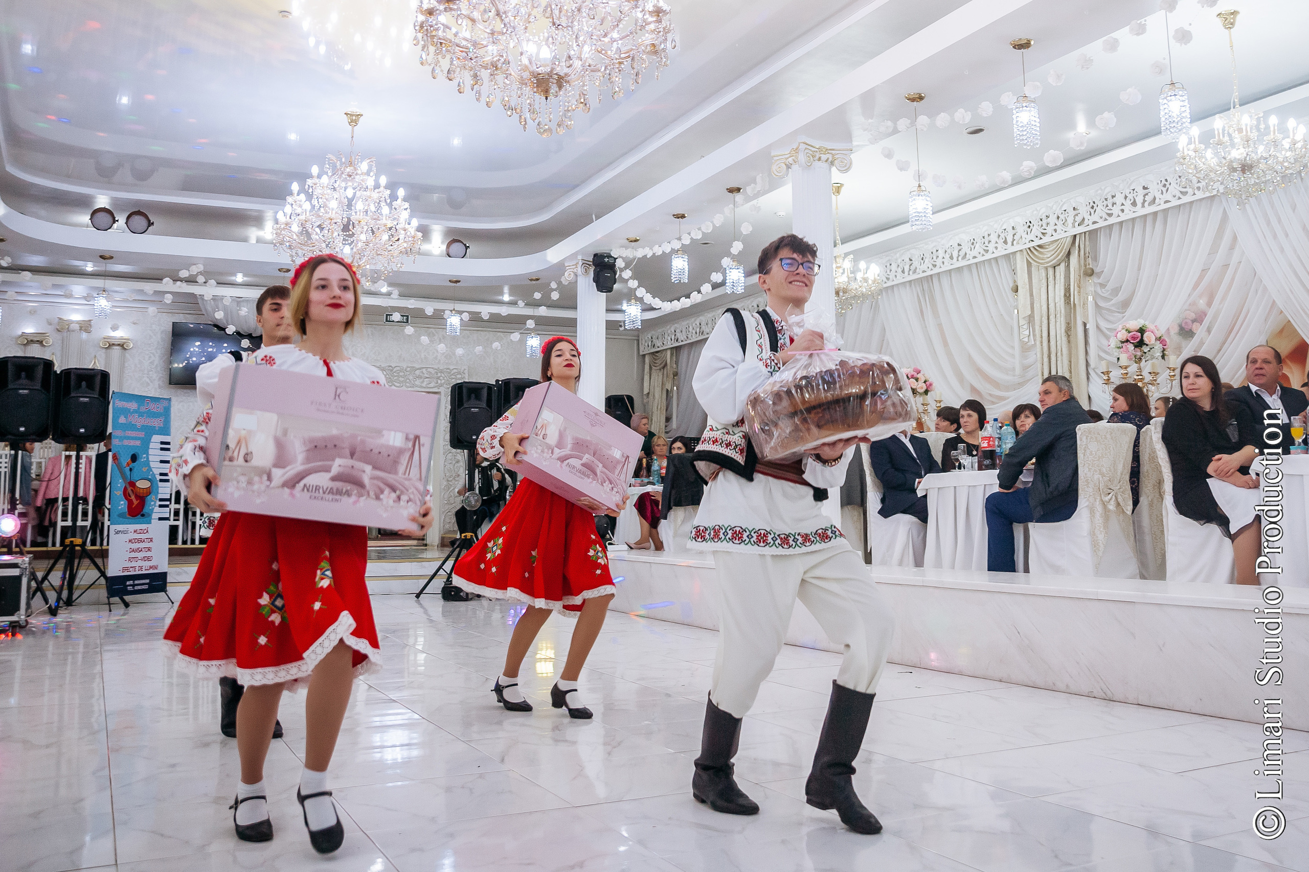 Ovidiu & Otilia. Фото видео в молдове