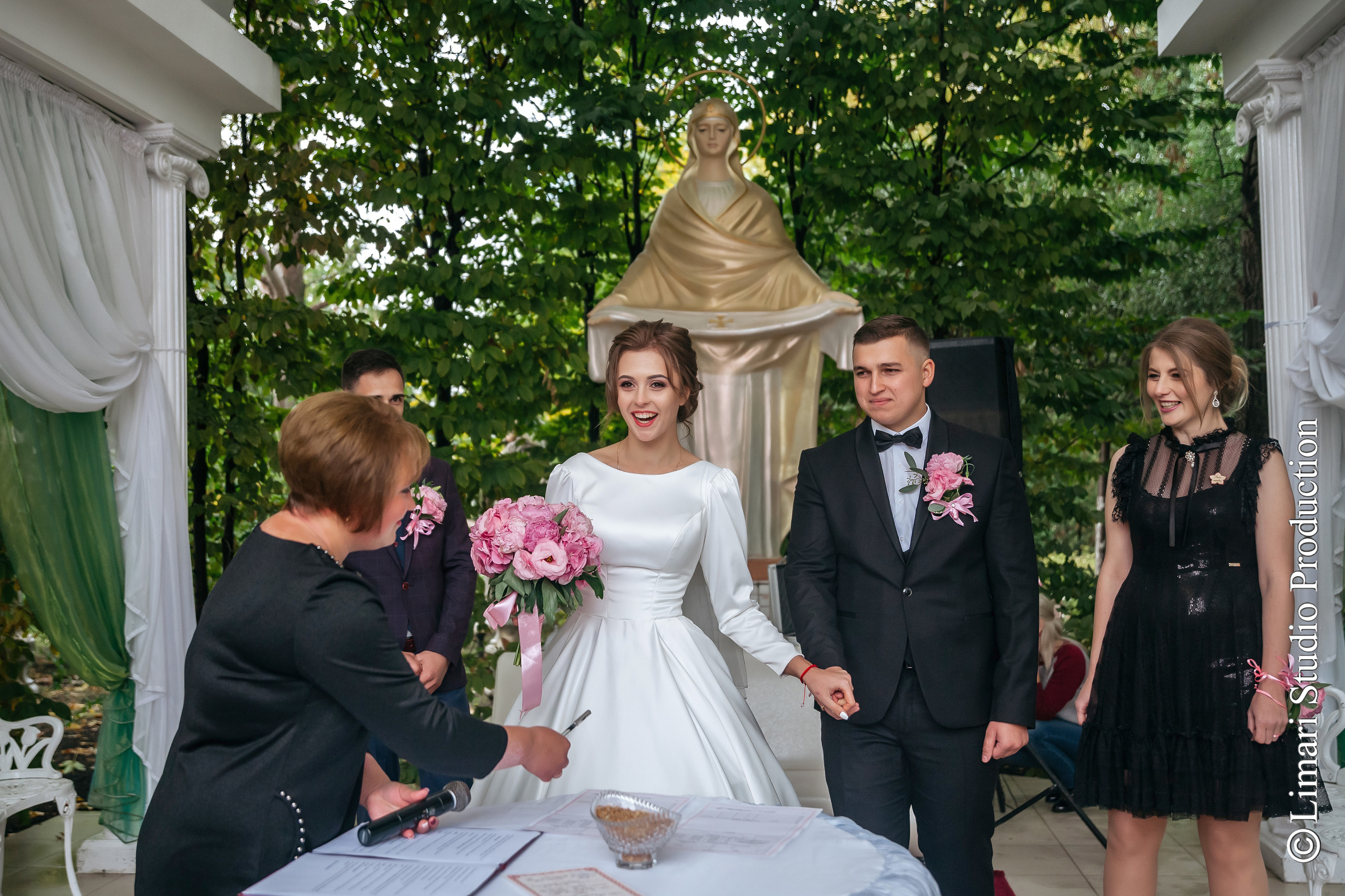 Ovidiu & Otilia. Фото видео в молдове