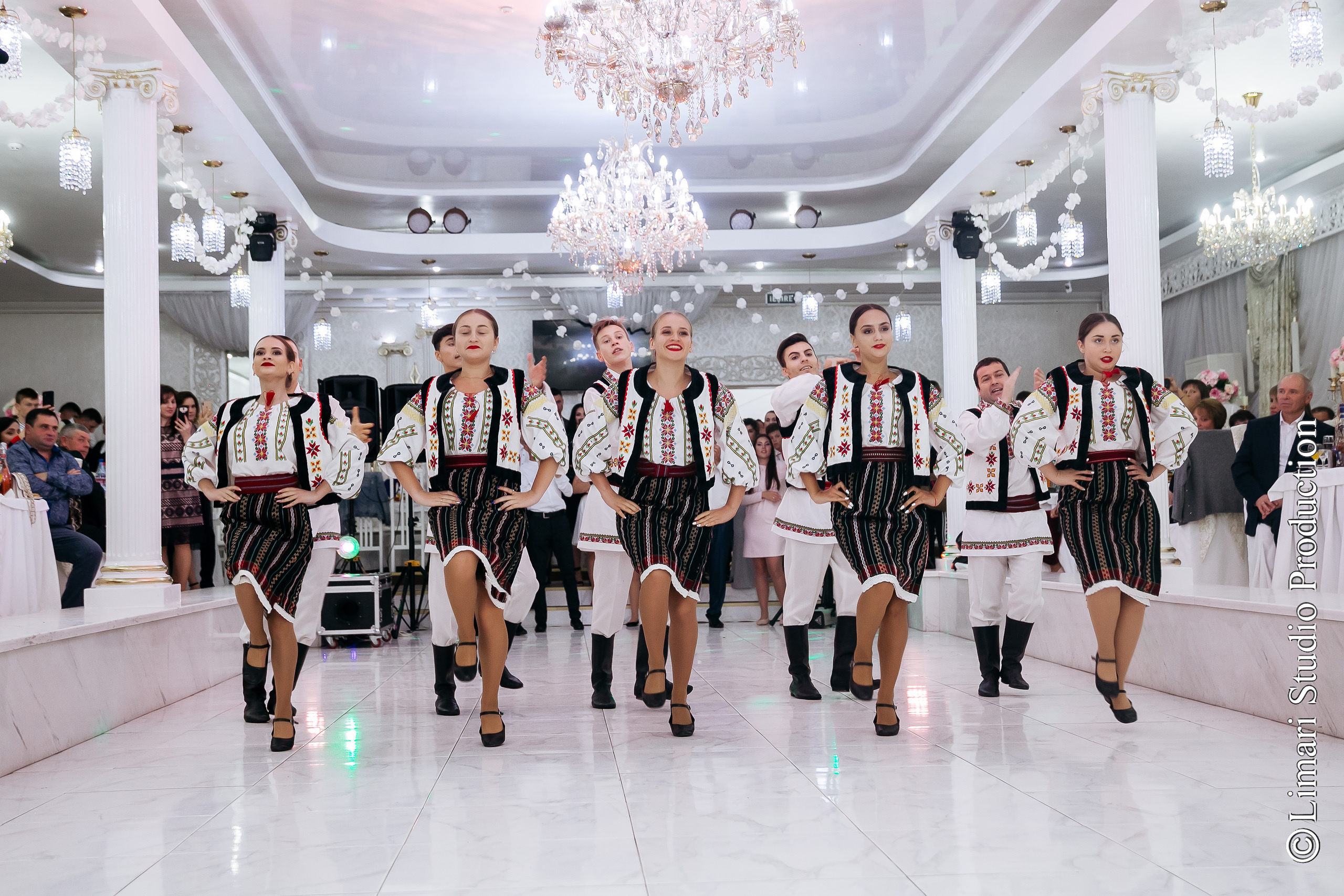 Ovidiu & Otilia. Фото видео в молдове