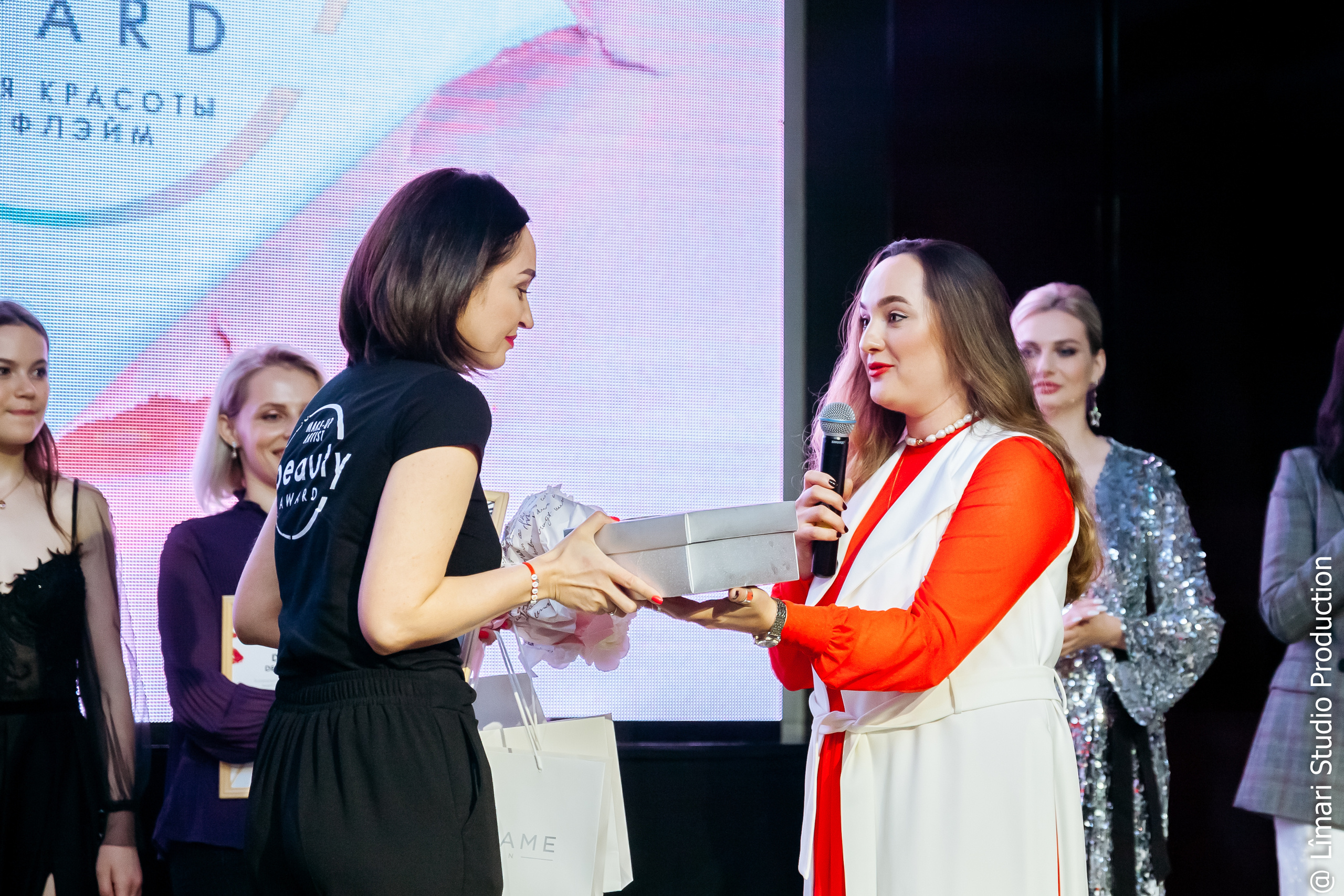 Международный форум компании Oriflame 2019. Фото видео в молдове