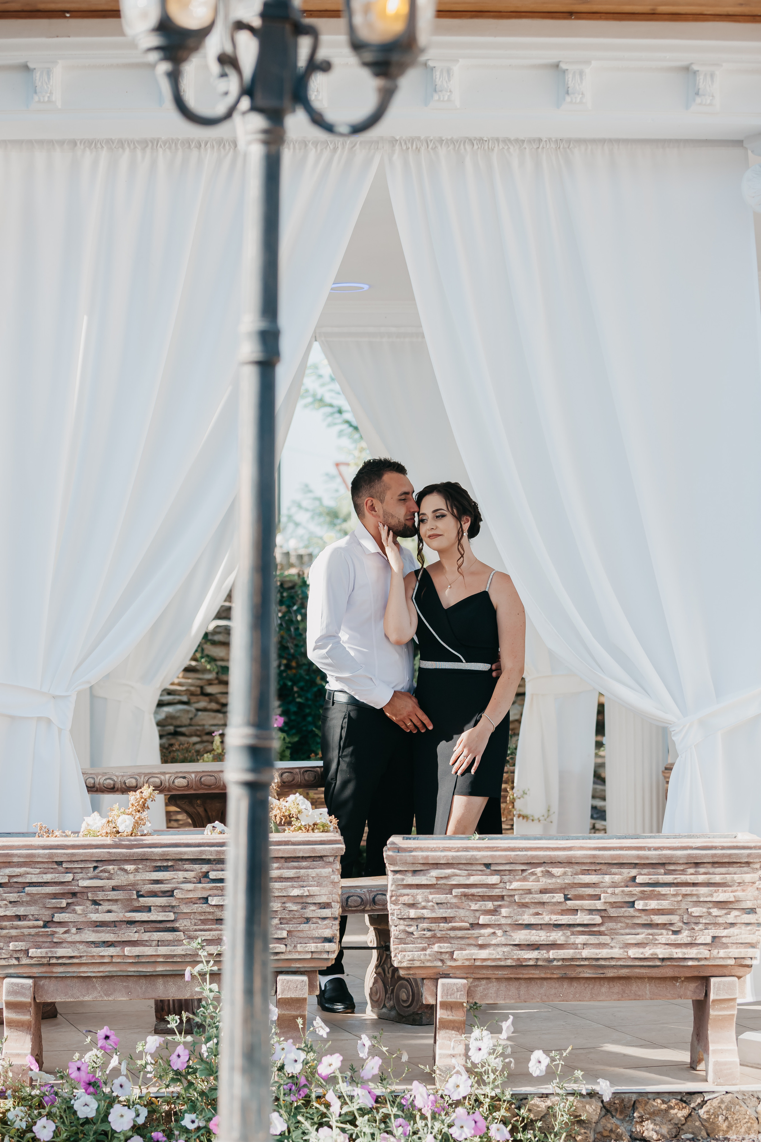 Кумэтрия Доминика. Фото видео в молдове