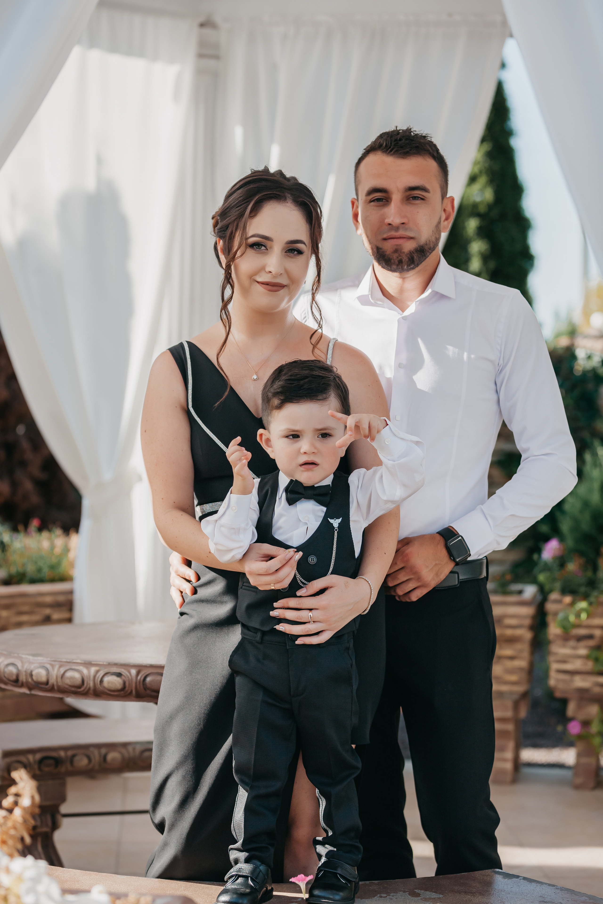 Кумэтрия Доминика. Фото видео в молдове