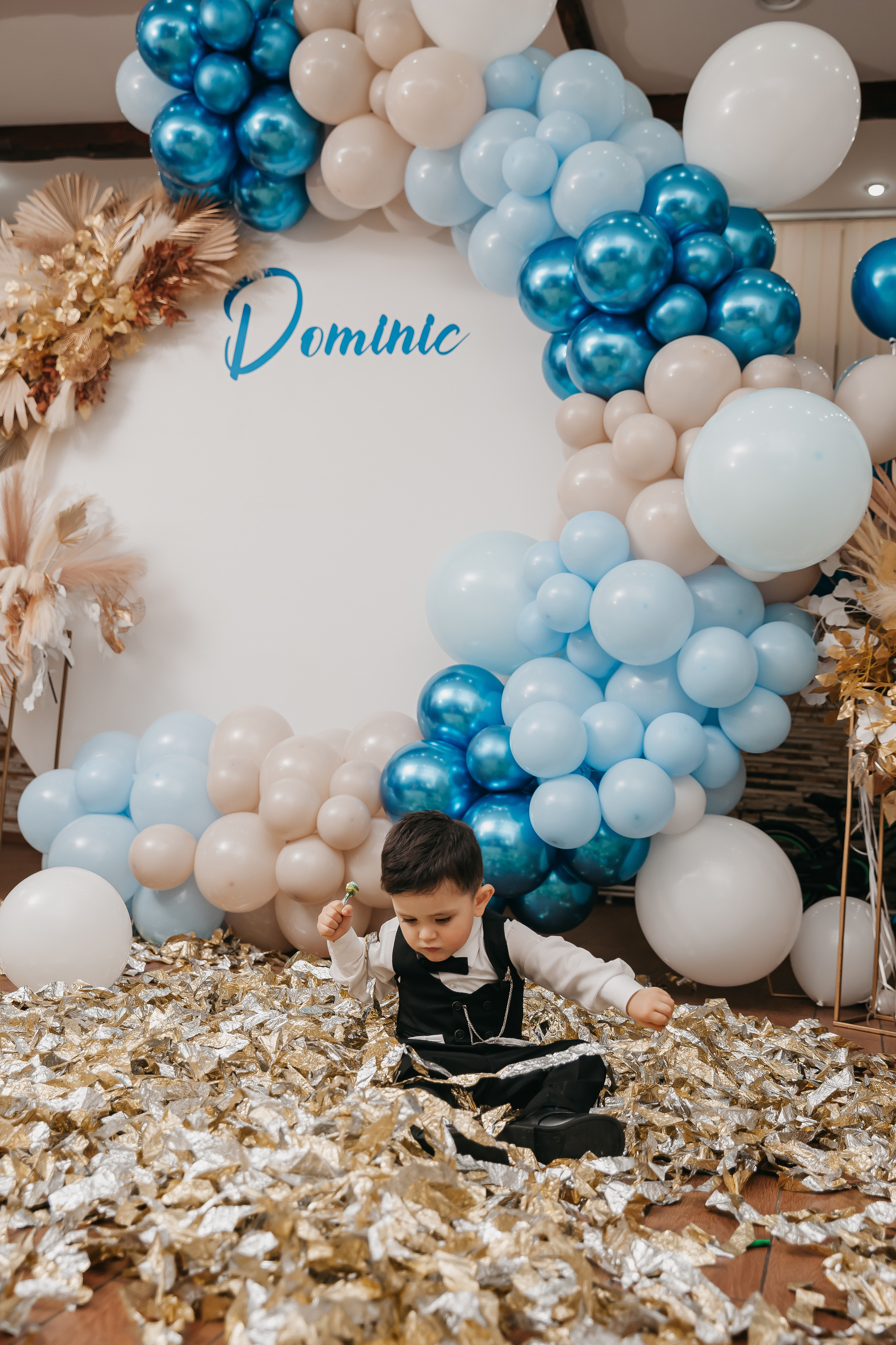 Кумэтрия Доминика. Фото видео в молдове